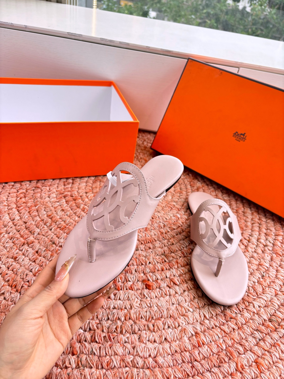 🌾G203高端品质H家 2026春夏新款 HERMES爱马仕H猪鼻子拖鞋一字平底真皮外穿凉鞋女扣平底金属