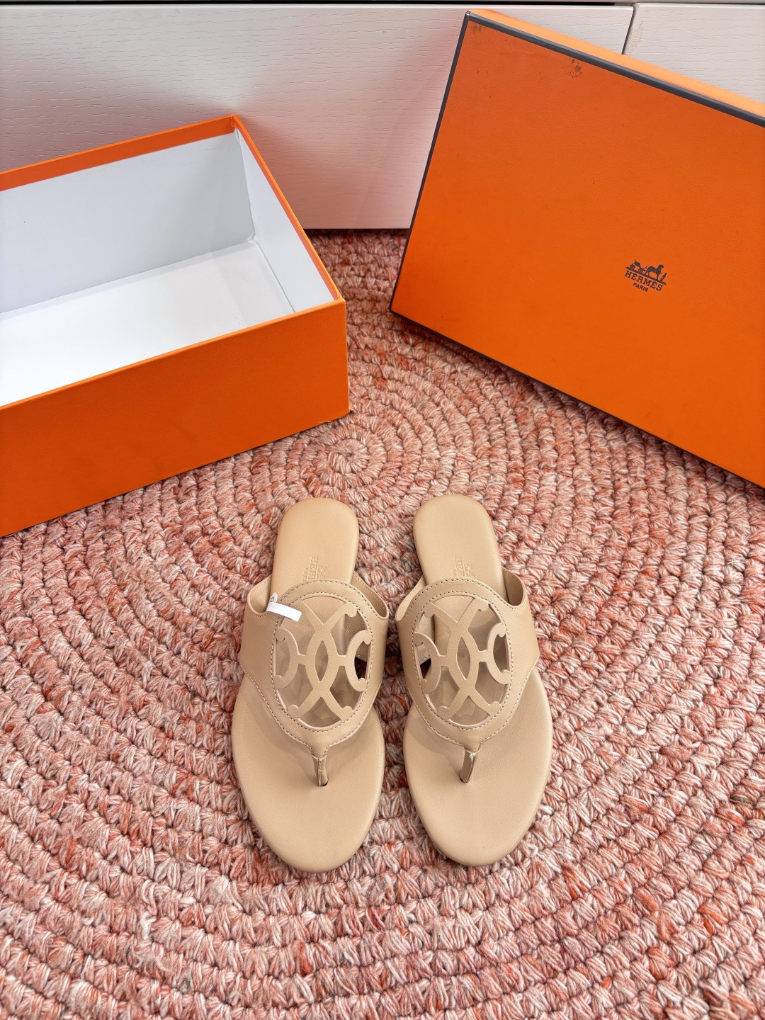 🌾G203高端品质H家 2026春夏新款 HERMES爱马仕H猪鼻子拖鞋一字平底真皮外穿凉鞋女扣平底金属
