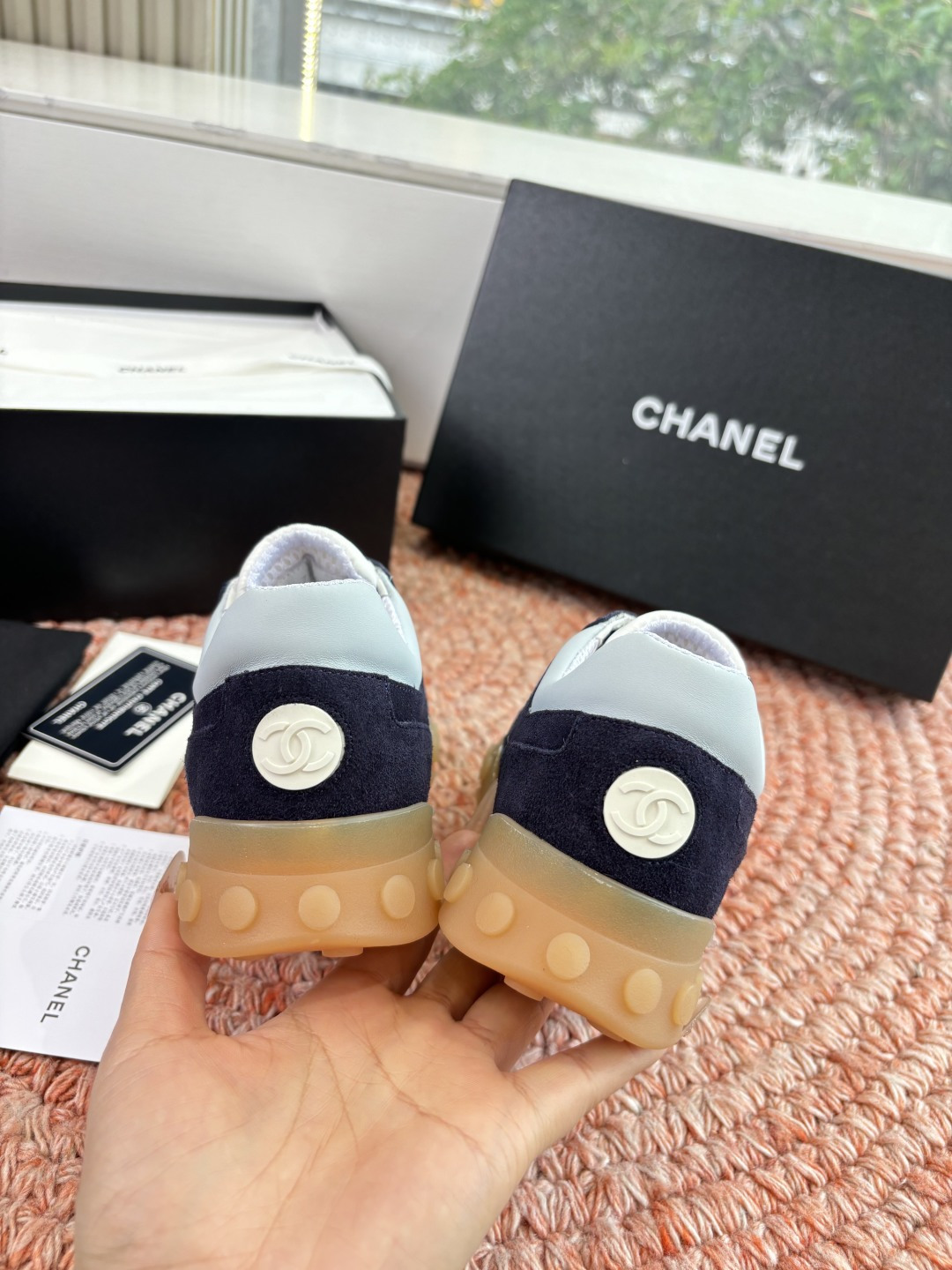 P🌾G266😀CHANEL/香奈儿2026新款小香风麂皮圆头布面运动鞋时尚增高鞋休闲鞋德训鞋面料：磨砂牛