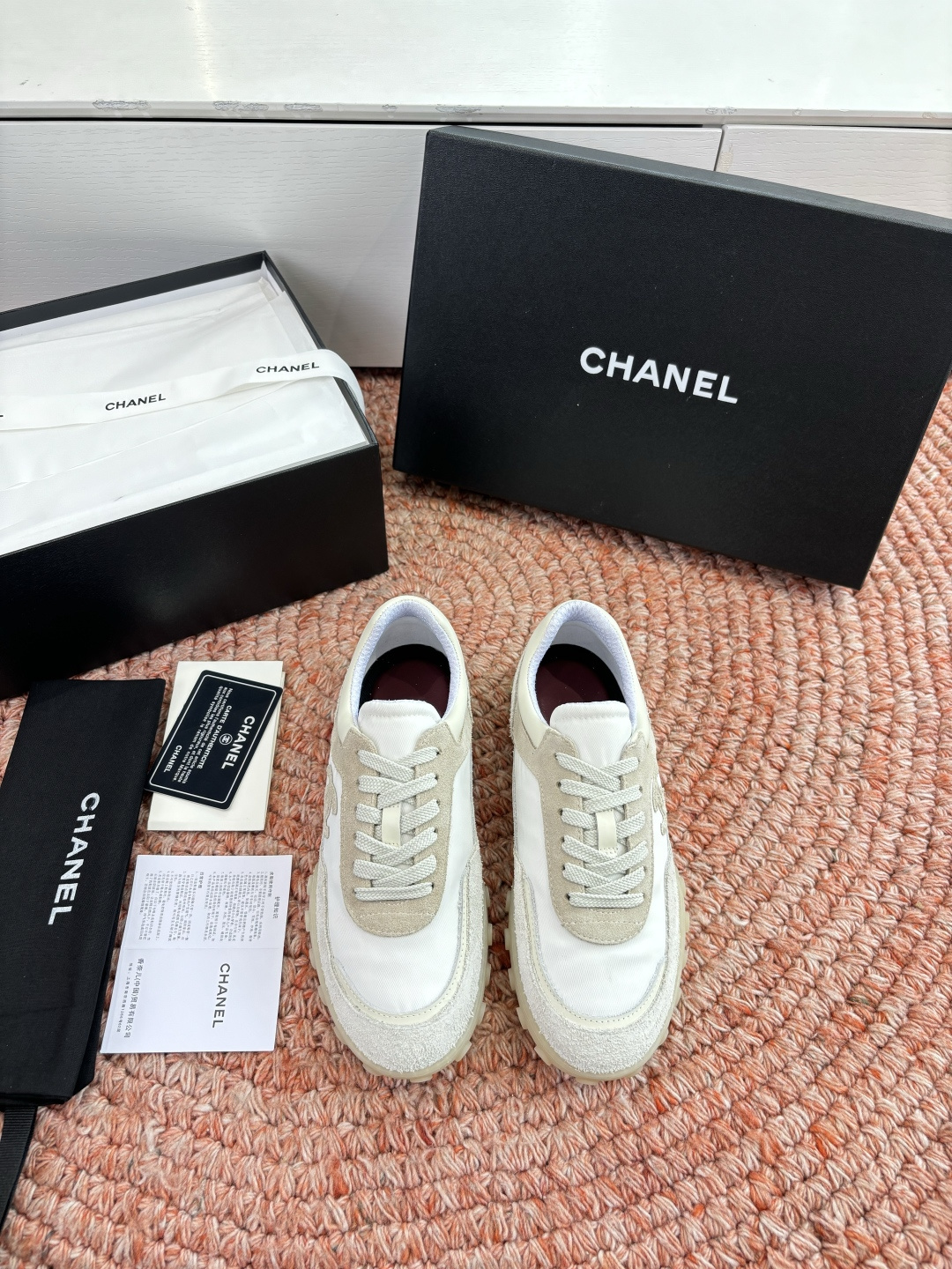 P🌾G266😀CHANEL/香奈儿2026新款小香风麂皮圆头布面运动鞋时尚增高鞋休闲鞋德训鞋面料：磨砂牛