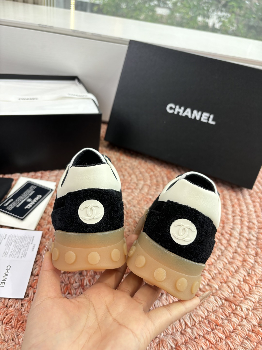 P🌾G266😀CHANEL/香奈儿2026新款小香风麂皮圆头布面运动鞋时尚增高鞋休闲鞋德训鞋面料：磨砂牛