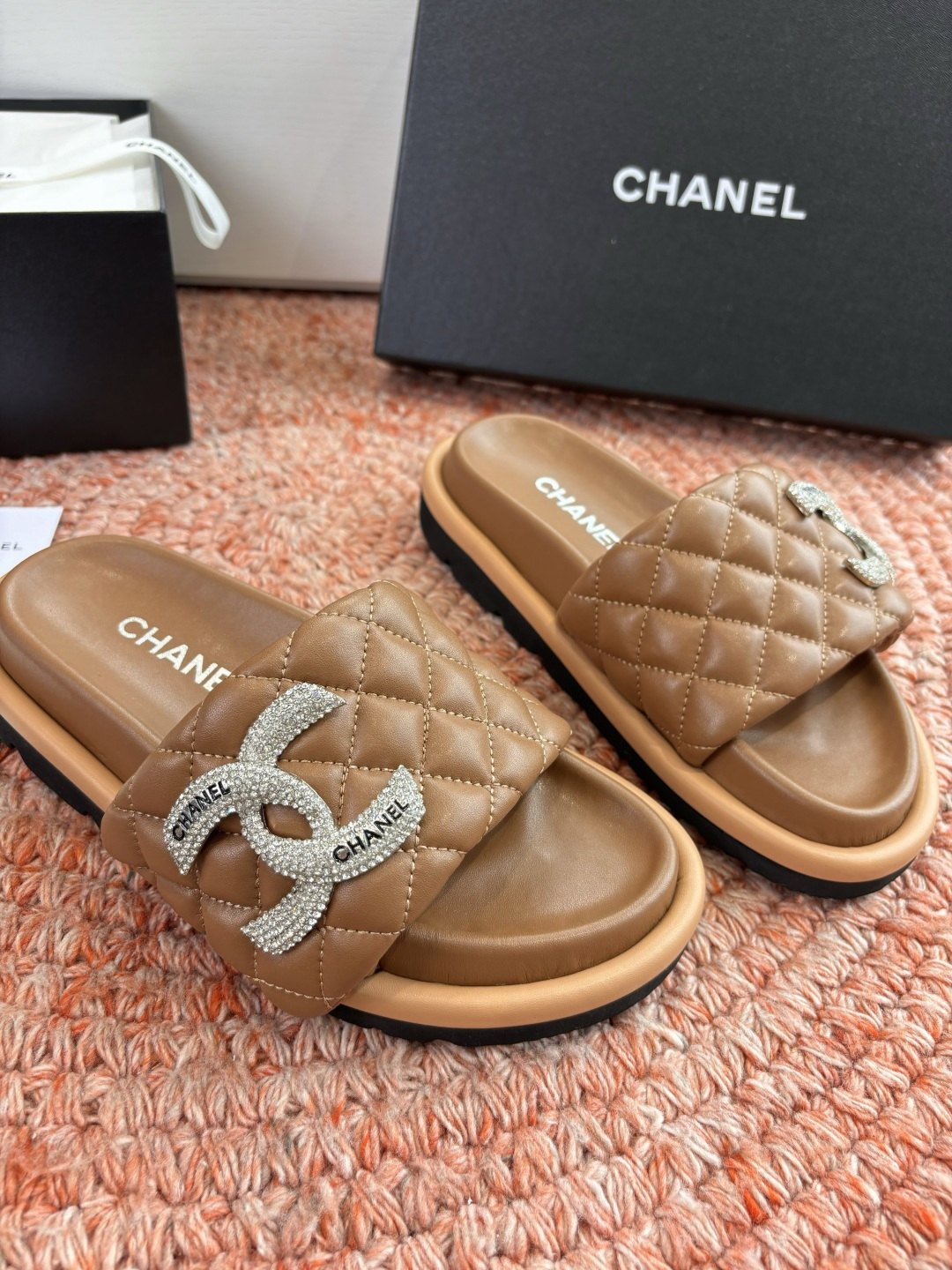 🌾G021顶级品质Louis vuitt路易威蹬lv面包拖拖限定款居家酒店拖鞋 皮草拖鞋頂级品质🔝水貂打