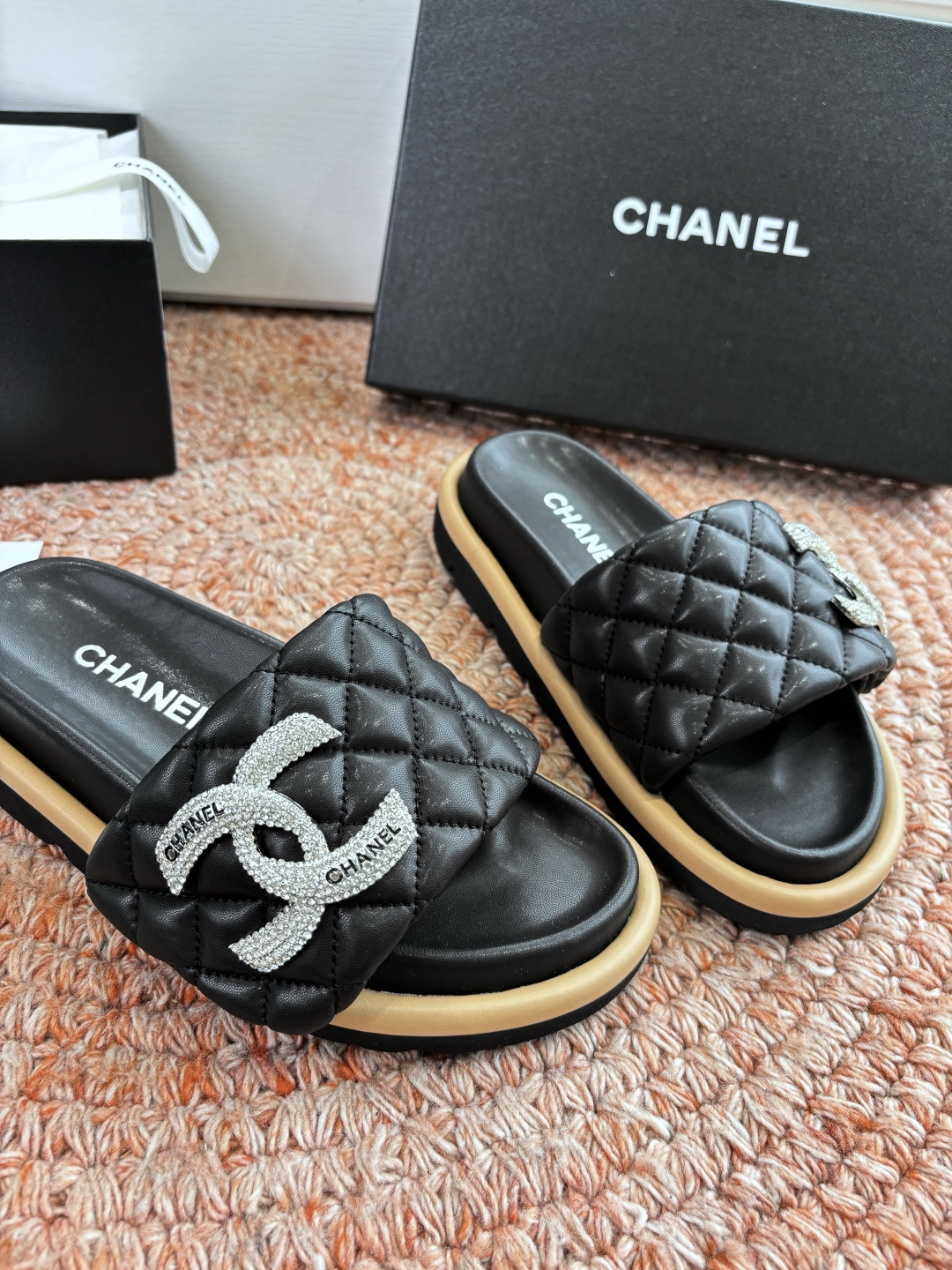 🌾G021顶级品质Louis vuitt路易威蹬lv面包拖拖限定款居家酒店拖鞋 皮草拖鞋頂级品质🔝水貂打