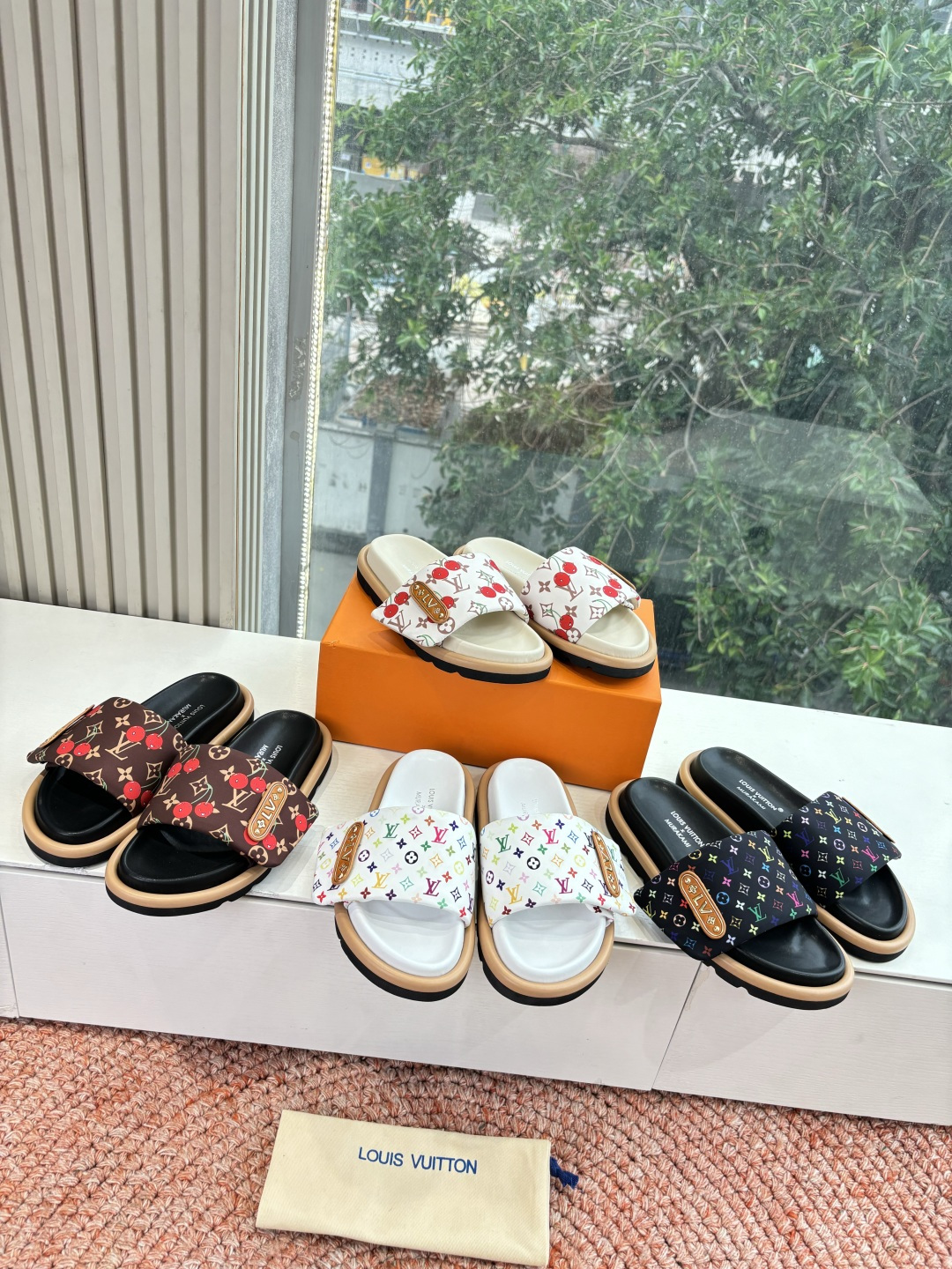 🌾G021顶级品质Louis vuitt路易威蹬lv面包拖拖限定款居家酒店拖鞋 皮草拖鞋頂级品质🔝水貂打