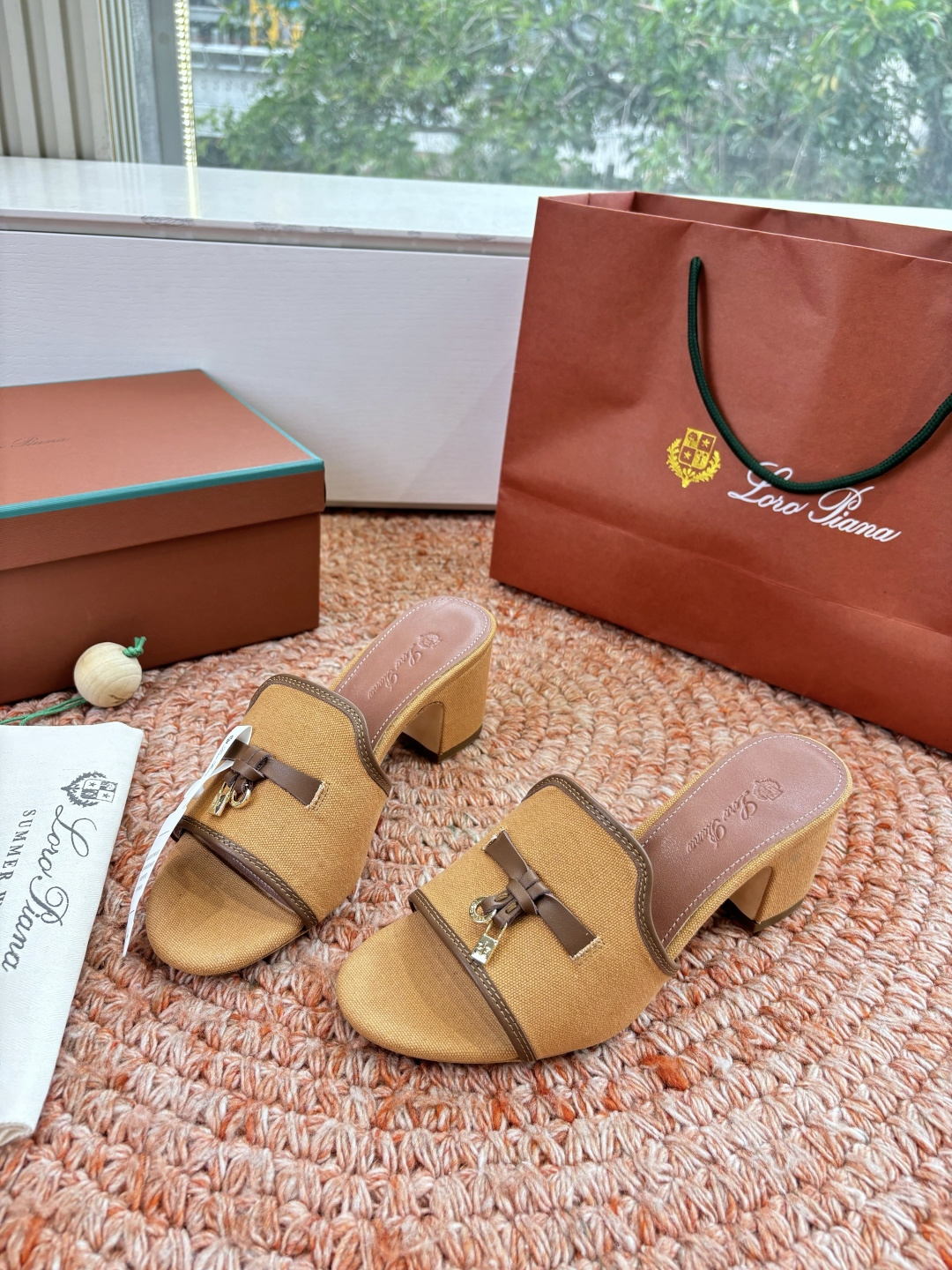 🌾G131😁Loro piana代购级拖鞋lp这款亚麻帆布拖鞋搭配饰有Loro Piana My Cha