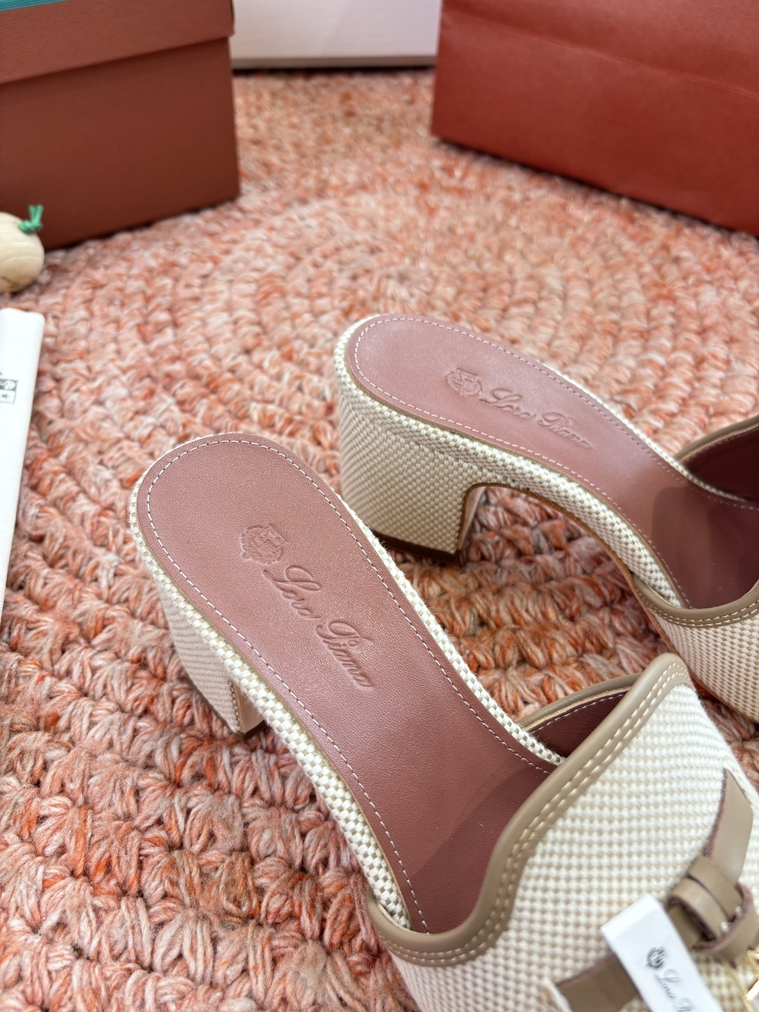 🌾G131😁Loro piana代购级拖鞋lp这款亚麻帆布拖鞋搭配饰有Loro Piana My Cha