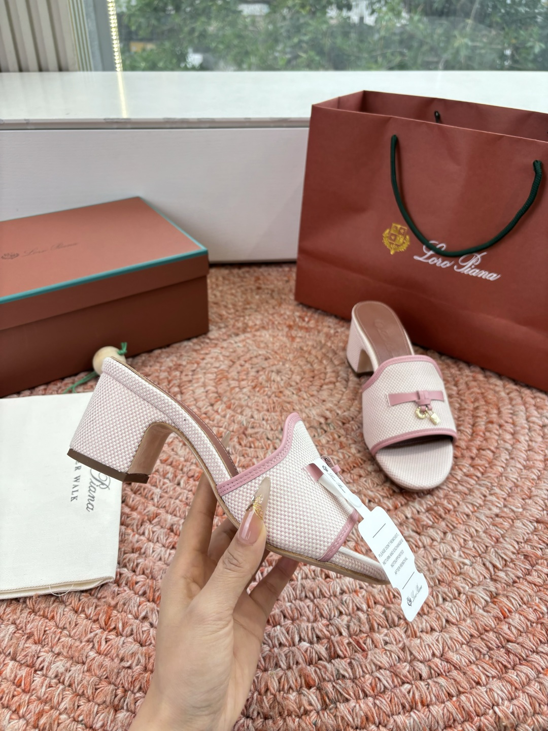 🌾G131😁Loro piana代购级拖鞋lp这款亚麻帆布拖鞋搭配饰有Loro Piana My Cha