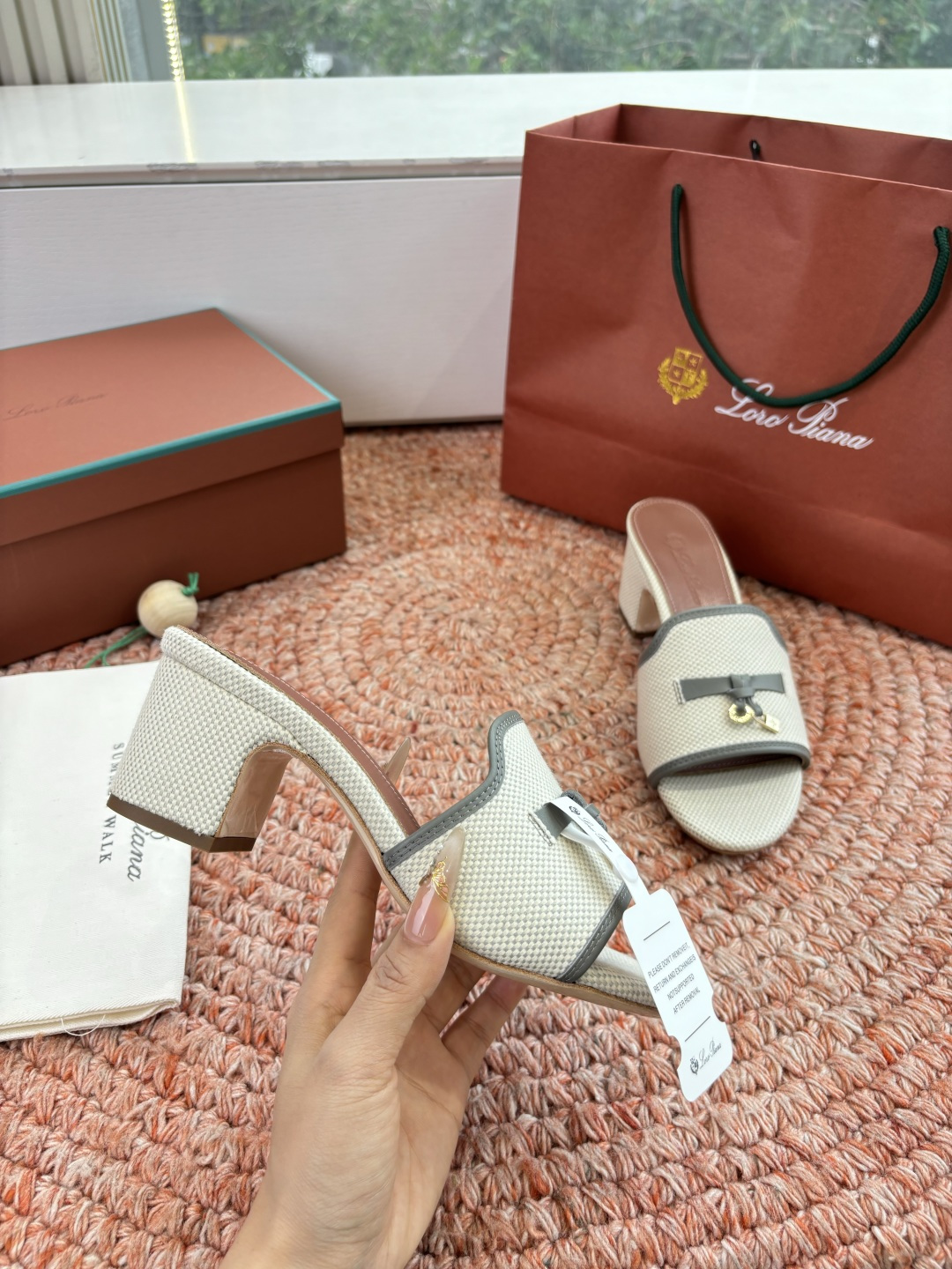 🌾G131😁Loro piana代购级拖鞋lp这款亚麻帆布拖鞋搭配饰有Loro Piana My Cha