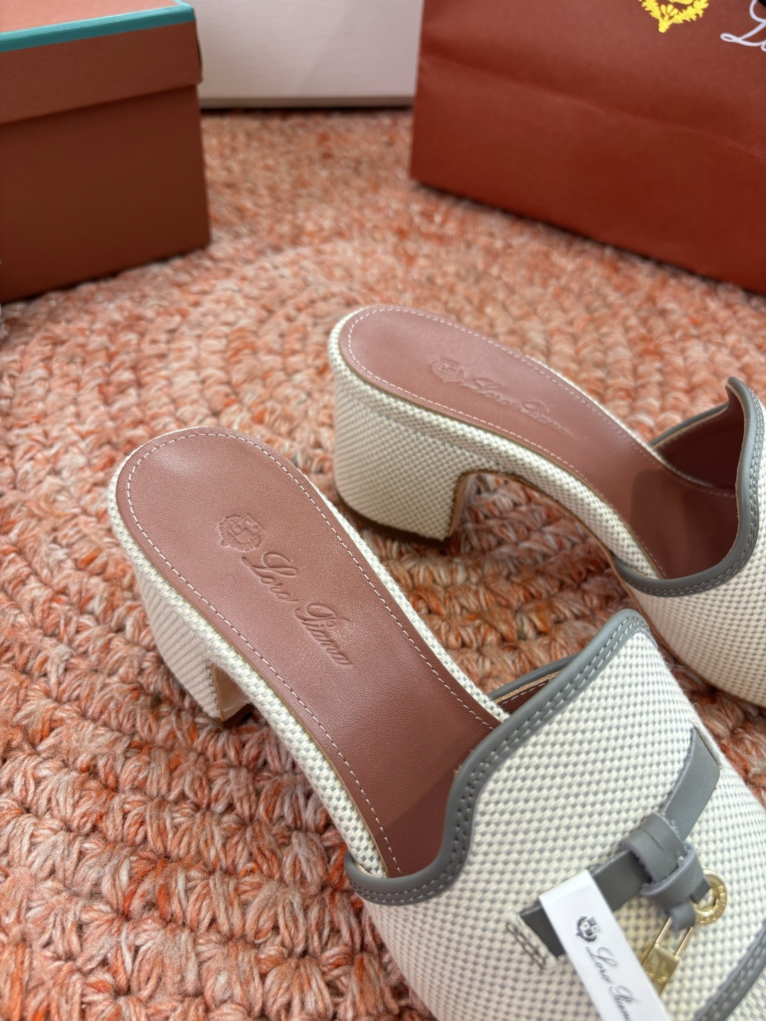 🌾G131😁Loro piana代购级拖鞋lp这款亚麻帆布拖鞋搭配饰有Loro Piana My Cha