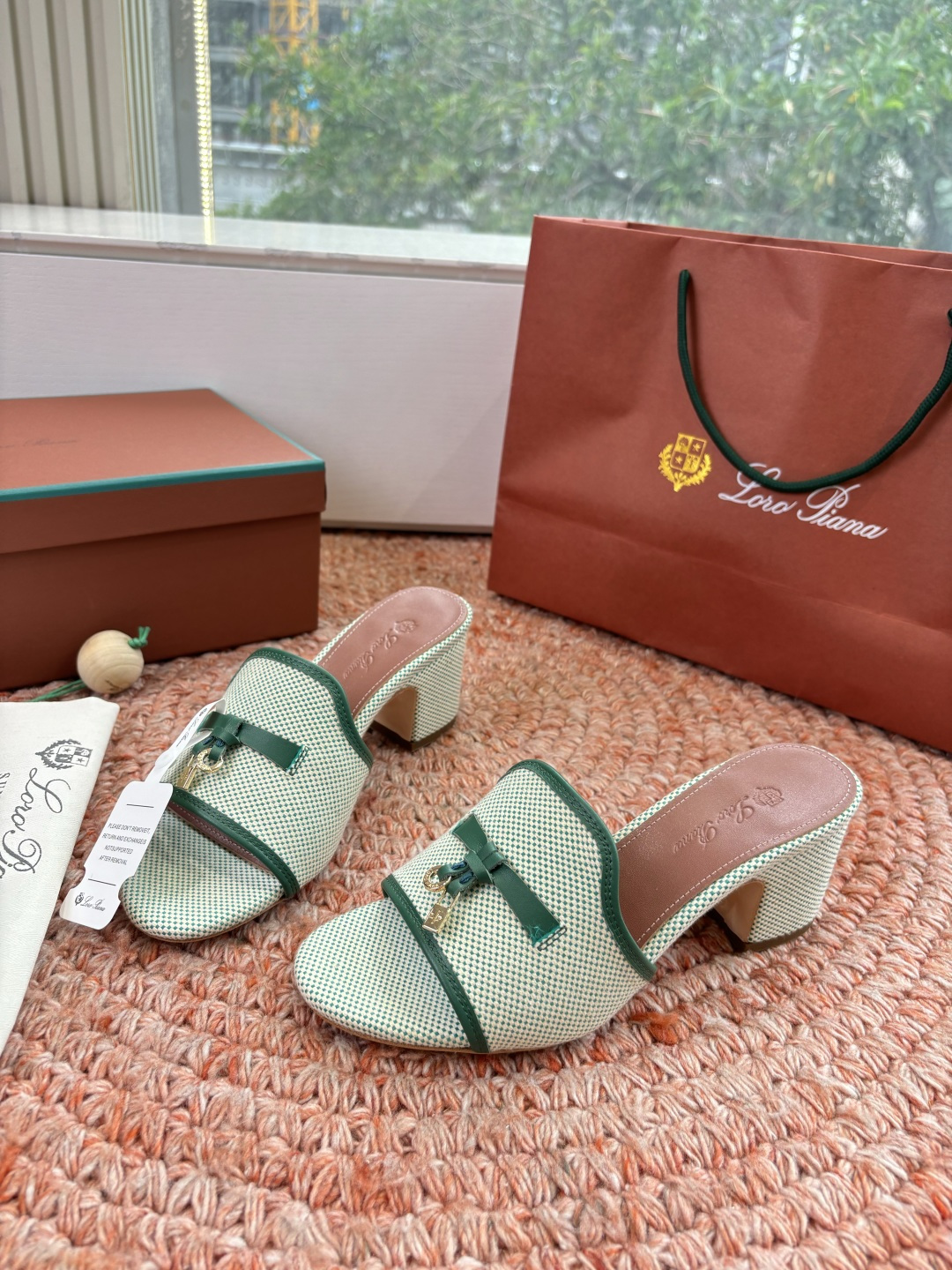 🌾G131😁Loro piana代购级拖鞋lp这款亚麻帆布拖鞋搭配饰有Loro Piana My Cha