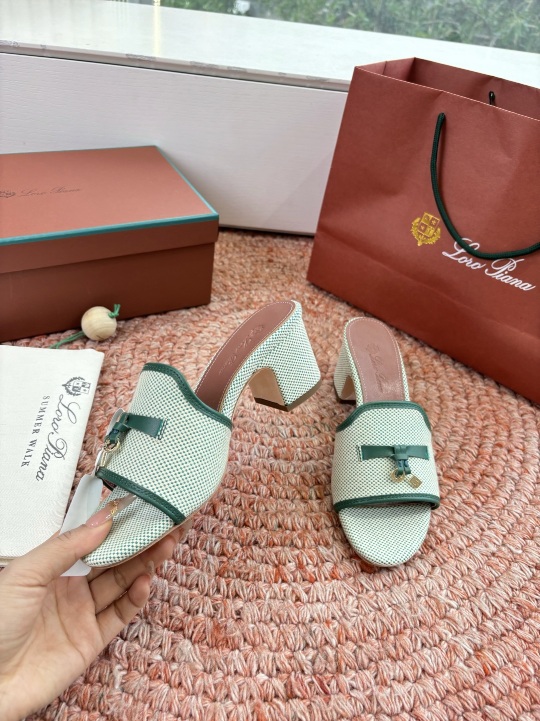 🌾G131😁Loro piana代购级拖鞋lp这款亚麻帆布拖鞋搭配饰有Loro Piana My Cha