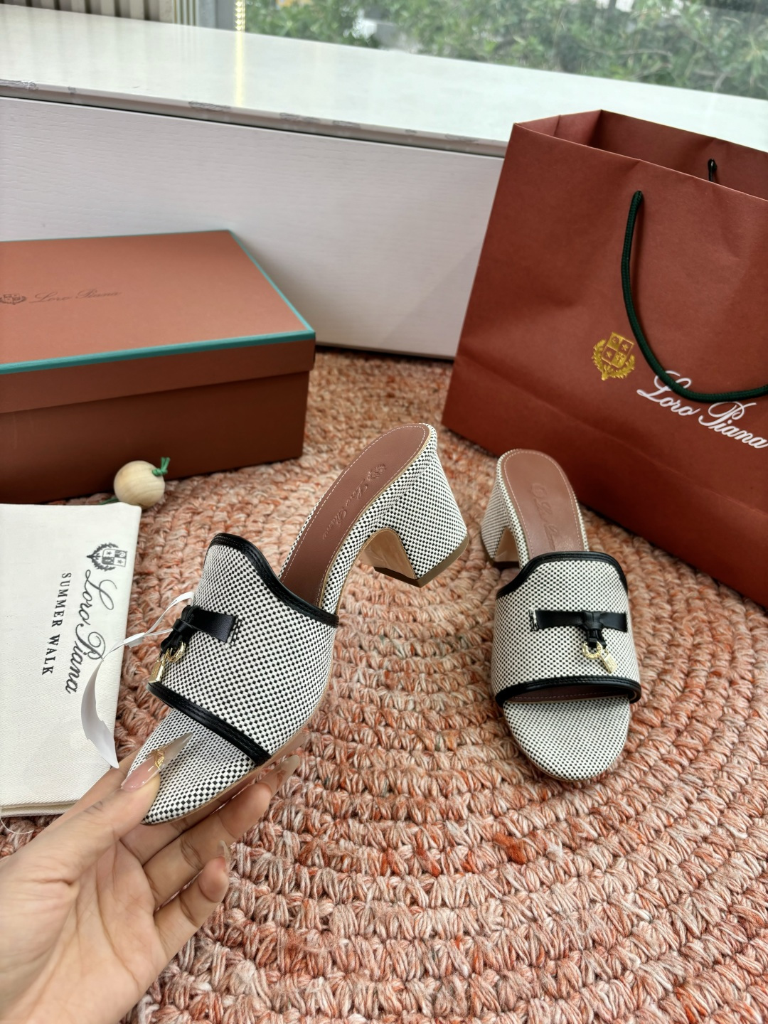 🌾G131😁Loro piana代购级拖鞋lp这款亚麻帆布拖鞋搭配饰有Loro Piana My Cha