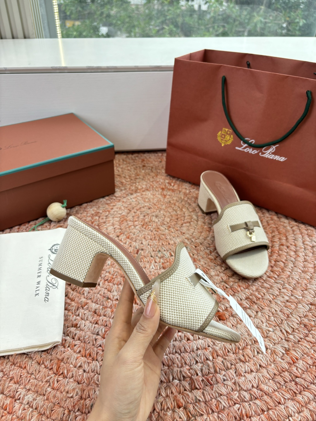 🌾G131😁Loro piana代购级拖鞋lp这款亚麻帆布拖鞋搭配饰有Loro Piana My Cha