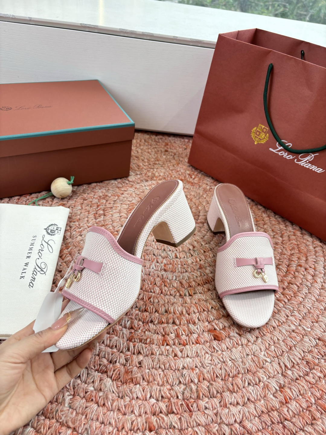 🌾G131😁Loro piana代购级拖鞋lp这款亚麻帆布拖鞋搭配饰有Loro Piana My Cha