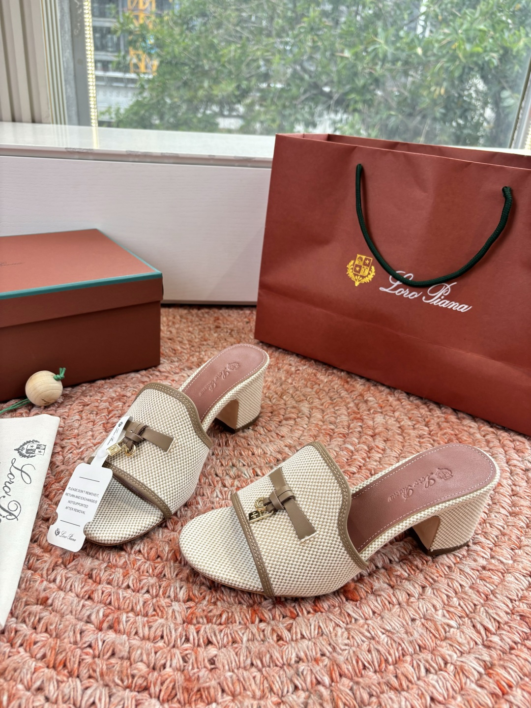 🌾G131😁Loro piana代购级拖鞋lp这款亚麻帆布拖鞋搭配饰有Loro Piana My Cha