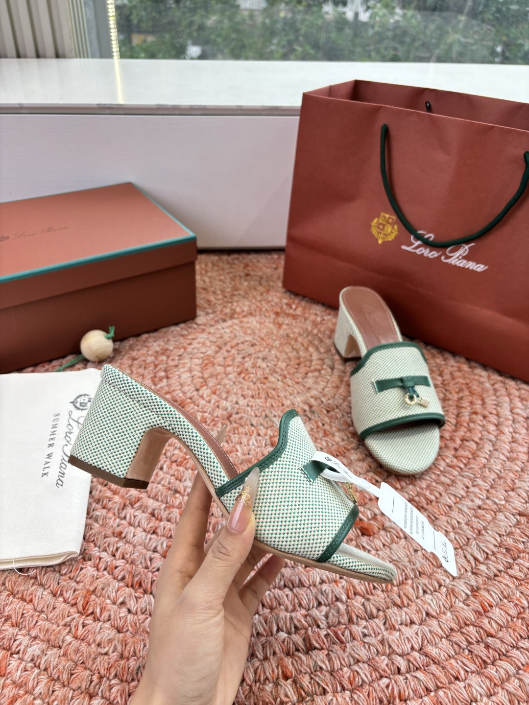 🌾G131😁Loro piana代购级拖鞋lp这款亚麻帆布拖鞋搭配饰有Loro Piana My Cha