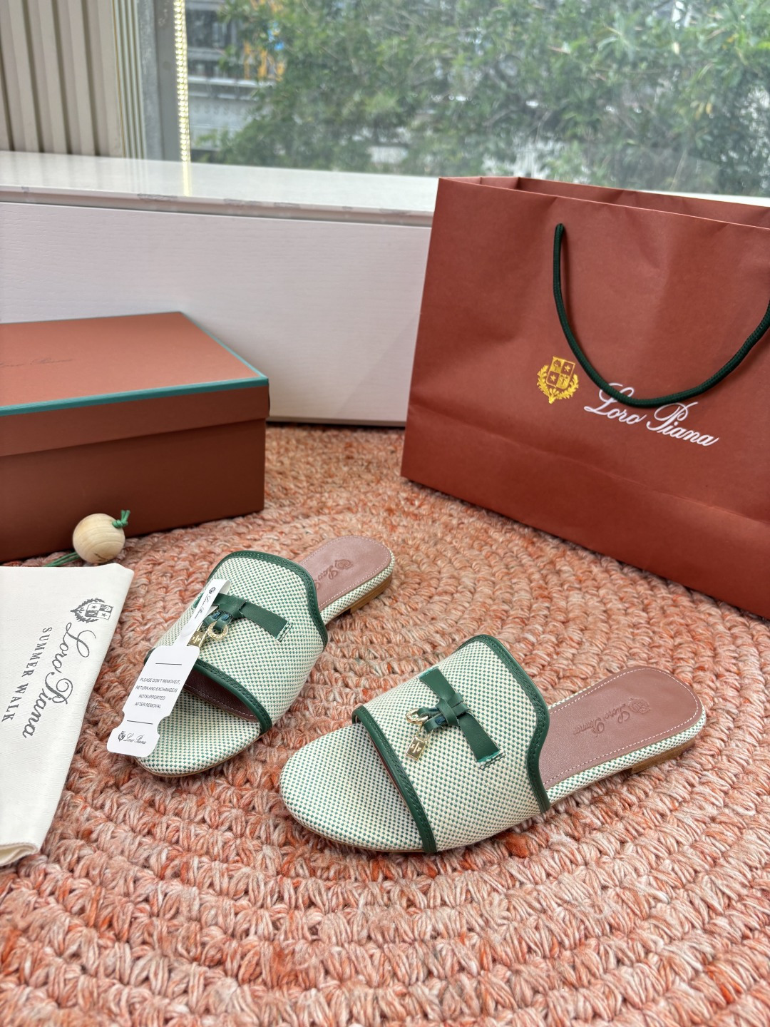 🌾G131😁Loro piana代购级拖鞋lp这款亚麻帆布拖鞋搭配饰有Loro Piana My Cha