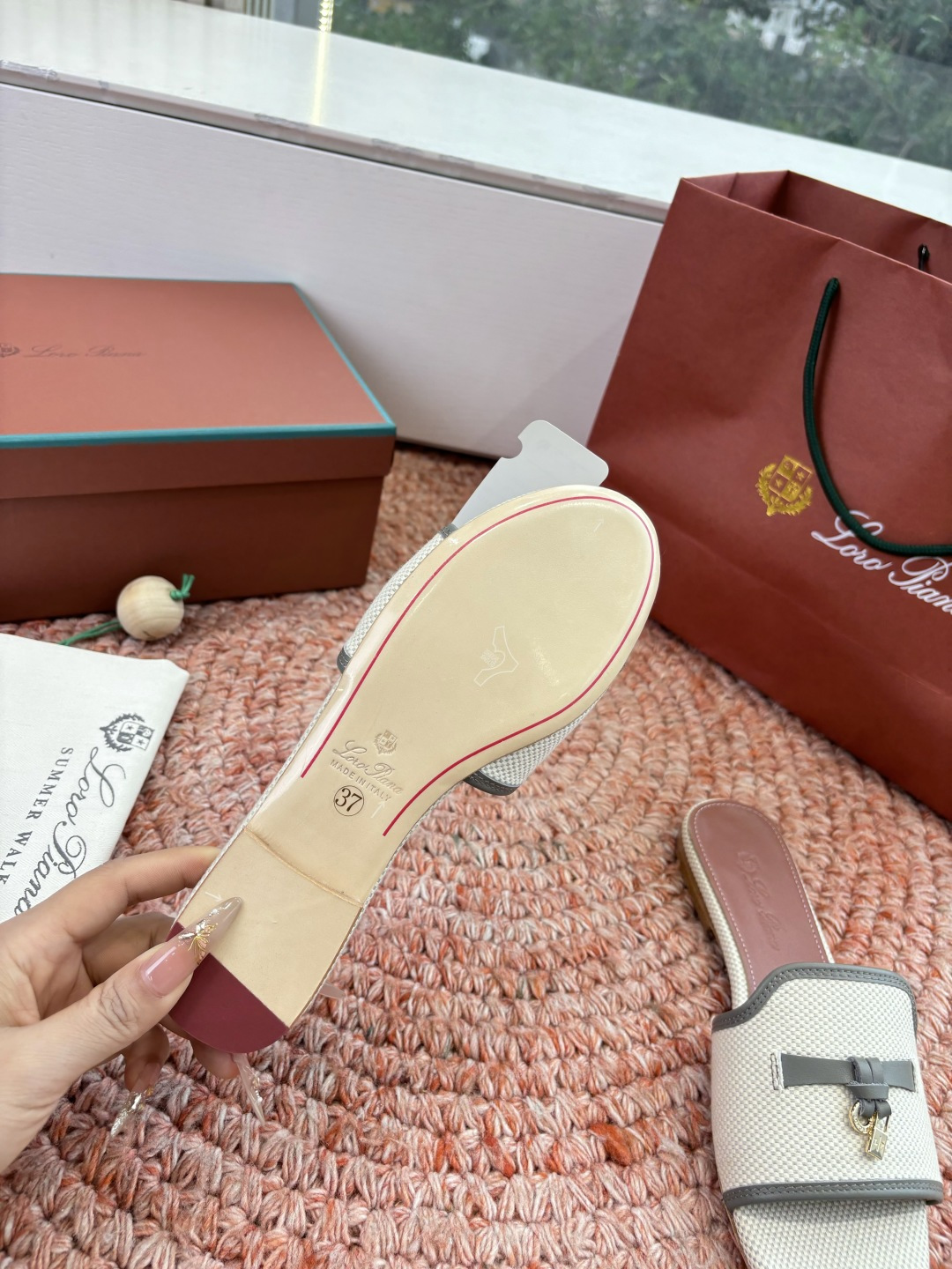 🌾G131😁Loro piana代购级拖鞋lp这款亚麻帆布拖鞋搭配饰有Loro Piana My Cha