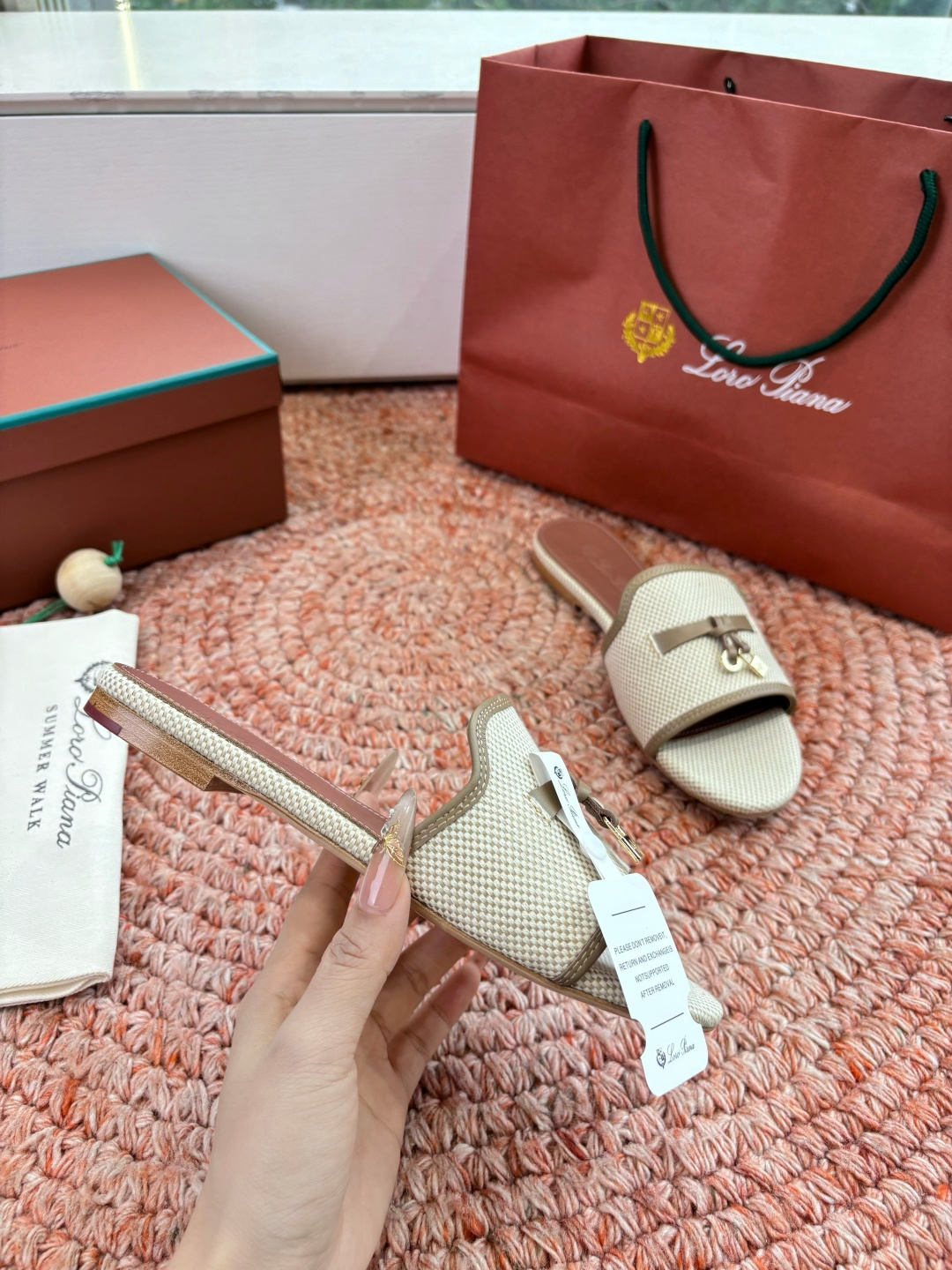 🌾G131😁Loro piana代购级拖鞋lp这款亚麻帆布拖鞋搭配饰有Loro Piana My Cha