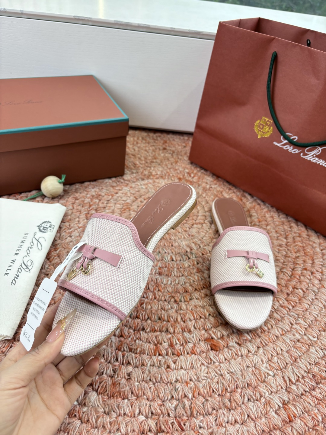 🌾G131😁Loro piana代购级拖鞋lp这款亚麻帆布拖鞋搭配饰有Loro Piana My Cha