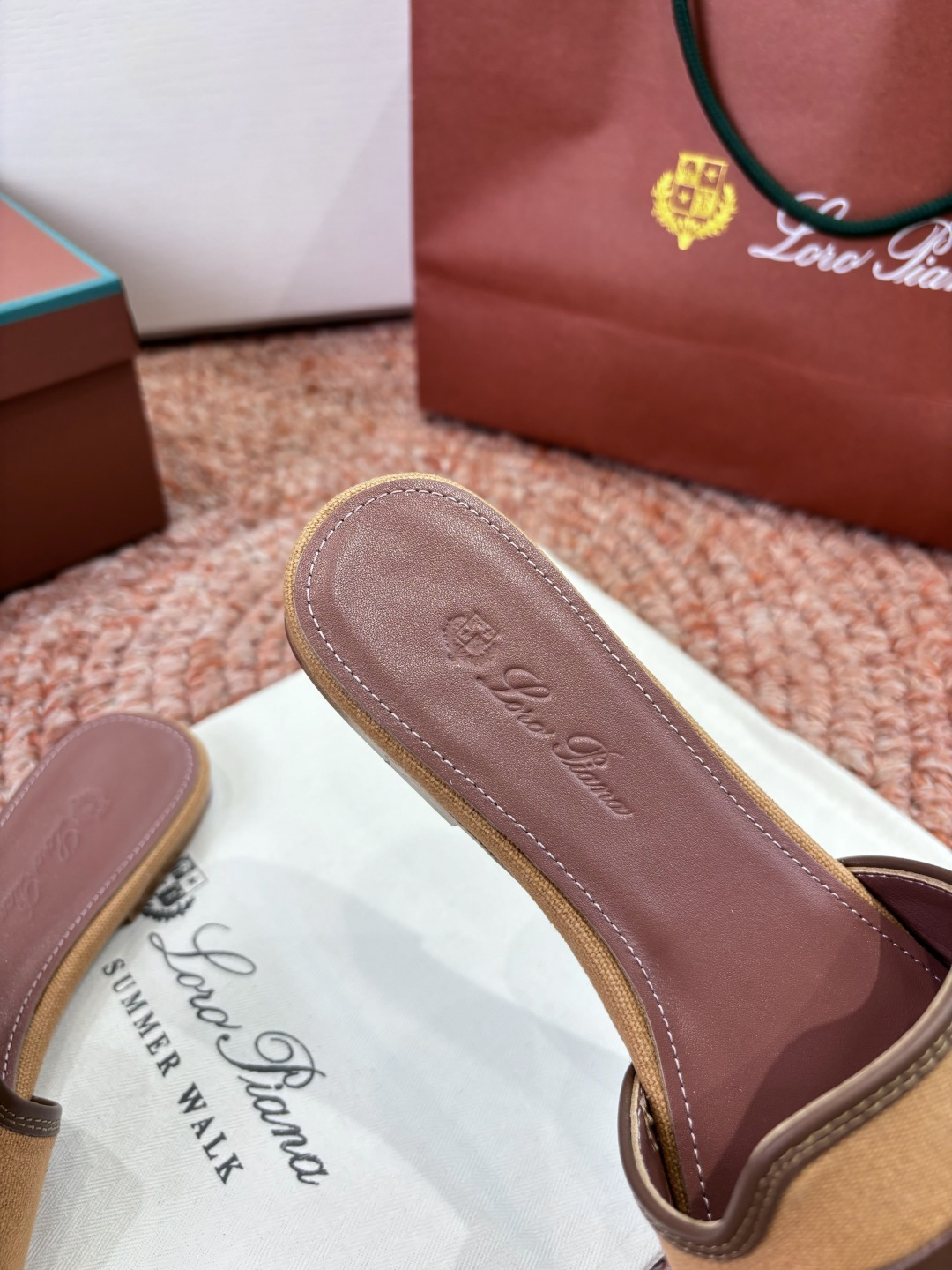 🌾G131😁Loro piana代购级拖鞋lp这款亚麻帆布拖鞋搭配饰有Loro Piana My Cha