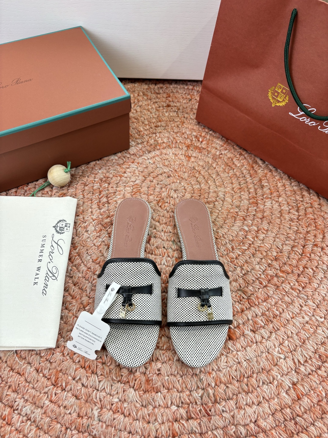 🌾G131😁Loro piana代购级拖鞋lp这款亚麻帆布拖鞋搭配饰有Loro Piana My Cha