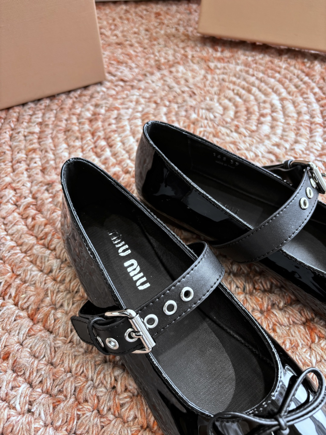 🌾G027代购级Miu Miu 缪缪玛丽珍单鞋女士蝴蝶结装饰缎面芭蕾舞独家高版 Miu Miu新款平底芭