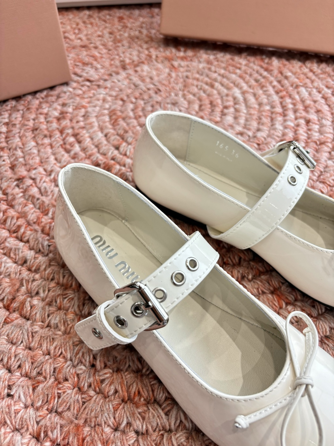 🌾G027代购级Miu Miu 缪缪玛丽珍单鞋女士蝴蝶结装饰缎面芭蕾舞独家高版 Miu Miu新款平底芭