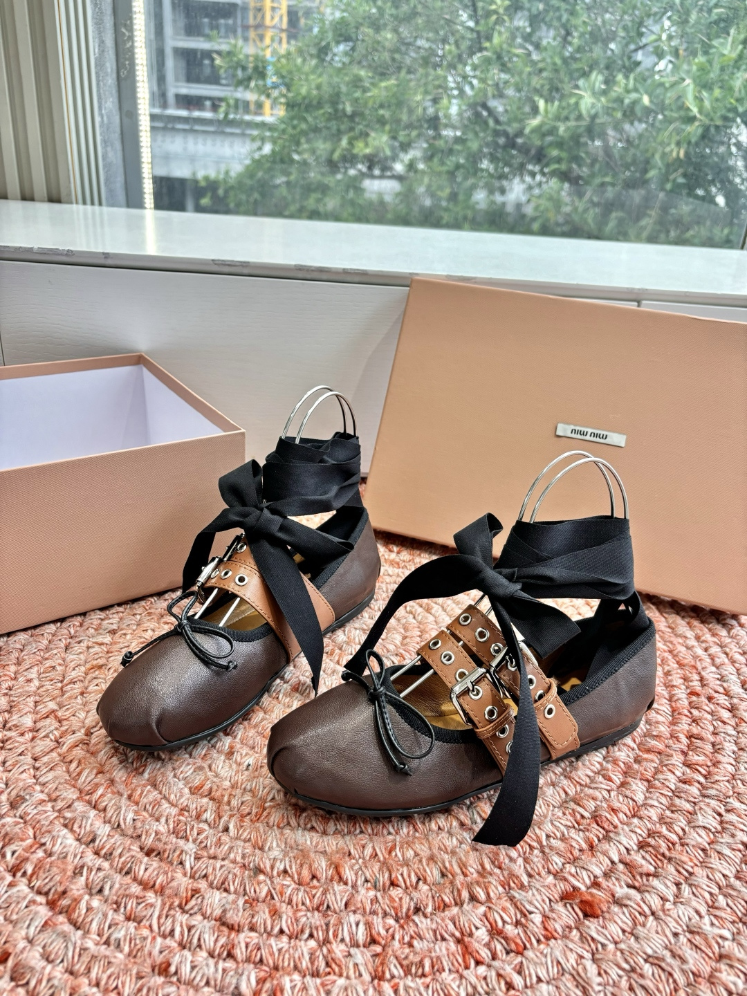 🌾G027代购级Miu Miu 缪缪玛丽珍单鞋女士蝴蝶结装饰缎面芭蕾舞独家高版 Miu Miu新款平底芭