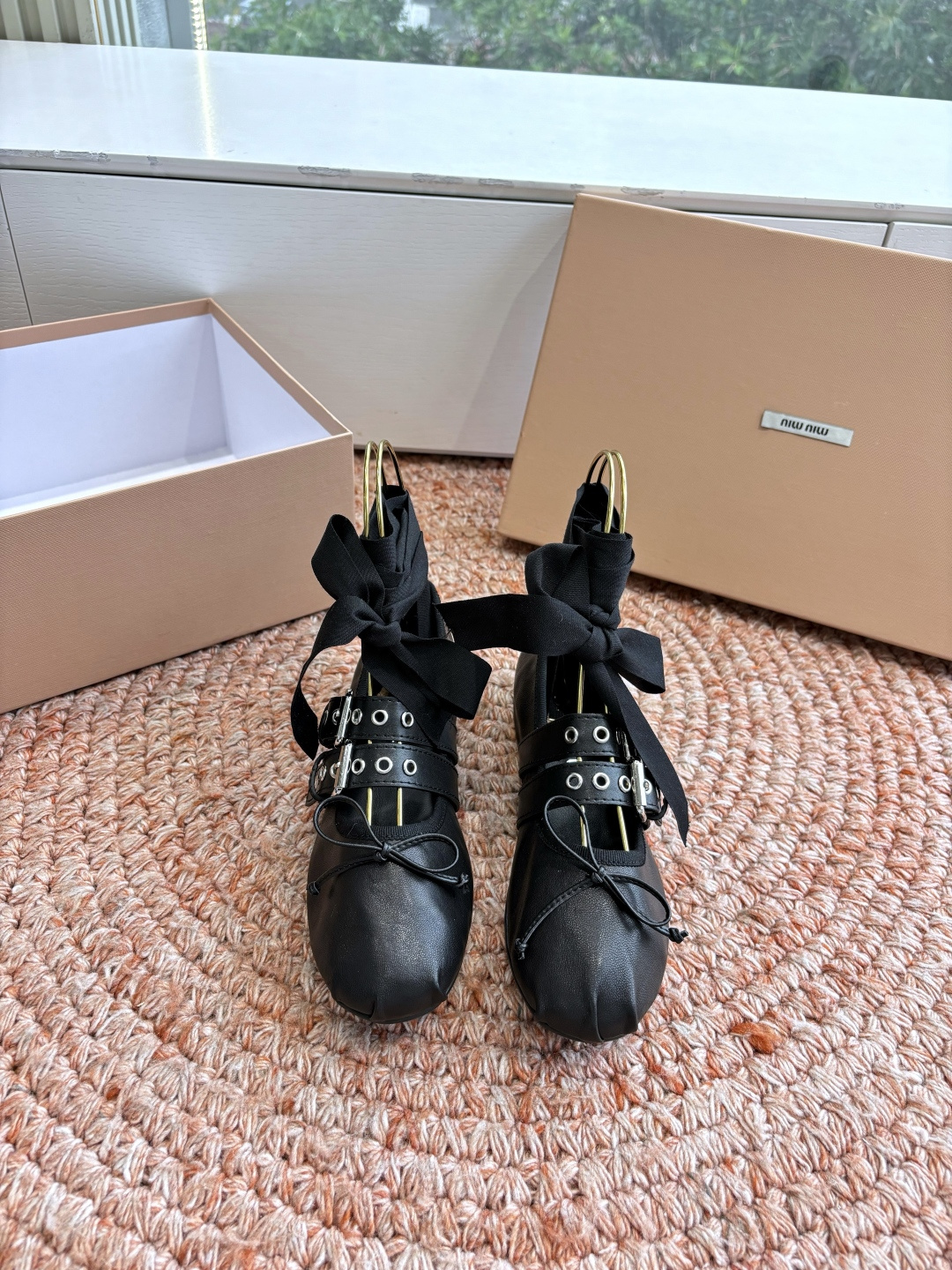 🌾G027代购级Miu Miu 缪缪玛丽珍单鞋女士蝴蝶结装饰缎面芭蕾舞独家高版 Miu Miu新款平底芭