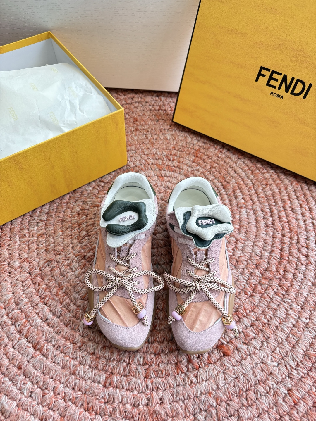 🌾G029顶级品质𝐅𝐄𝐍𝐃𝐈｜26春夏新款Wave Pulsea魔术贴德训阿甘鞋把春天穿在脚上立体花朵装