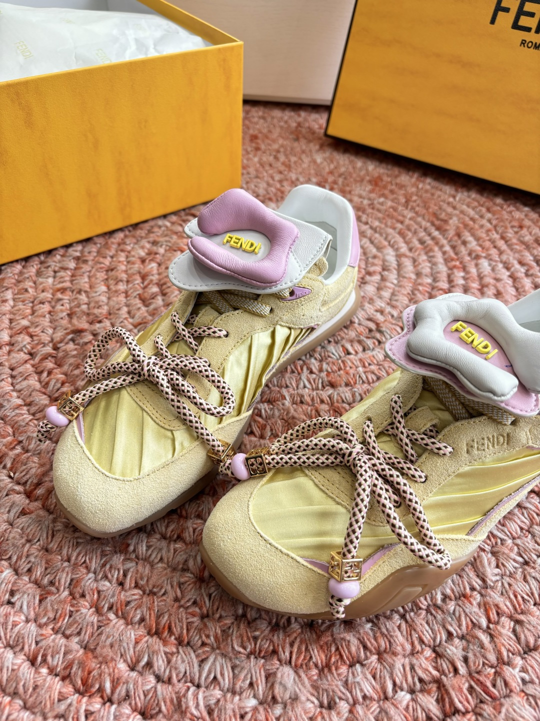 🌾G029顶级品质𝐅𝐄𝐍𝐃𝐈｜26春夏新款Wave Pulsea魔术贴德训阿甘鞋把春天穿在脚上立体花朵装