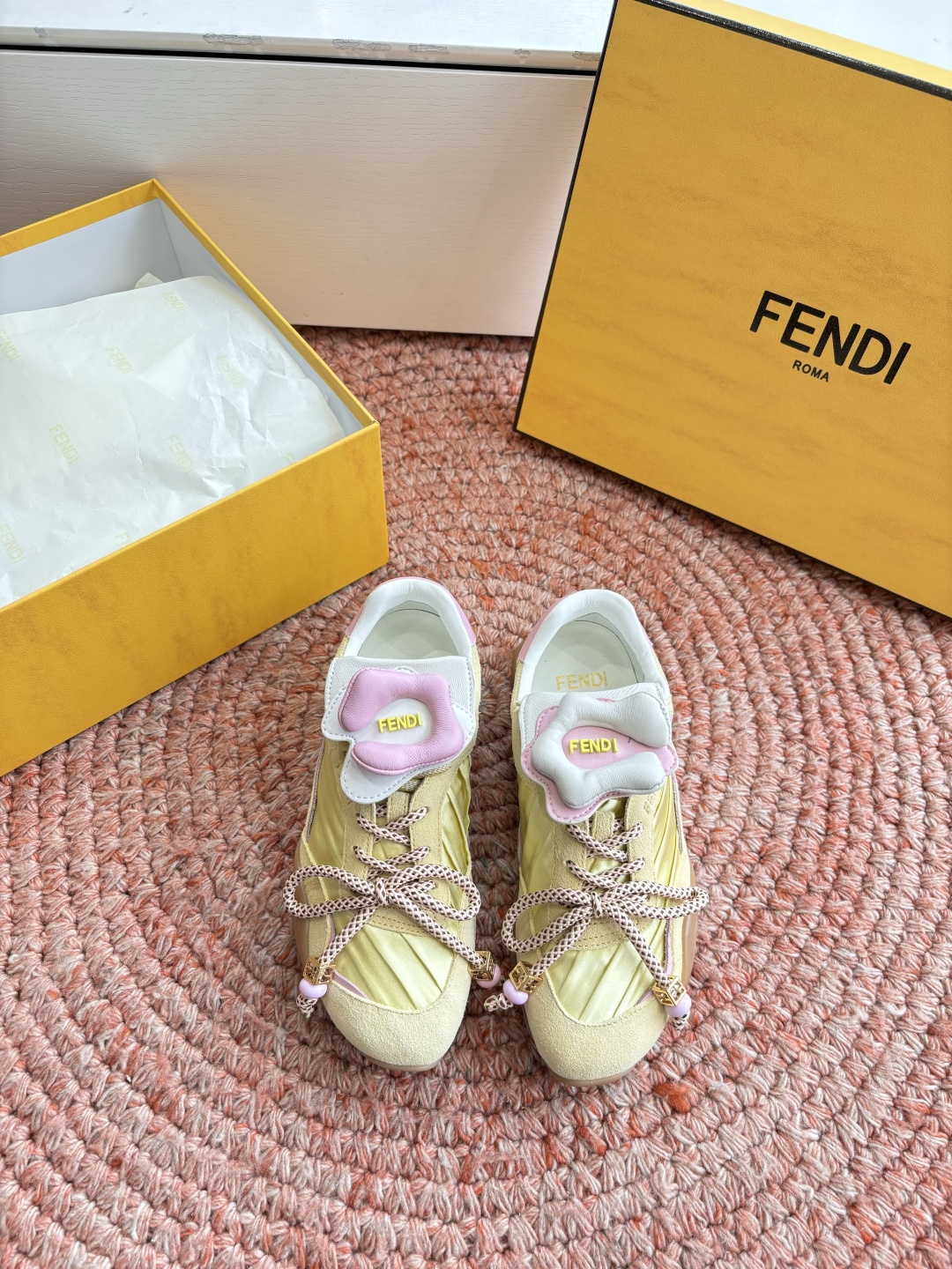 🌾G029顶级品质𝐅𝐄𝐍𝐃𝐈｜26春夏新款Wave Pulsea魔术贴德训阿甘鞋把春天穿在脚上立体花朵装