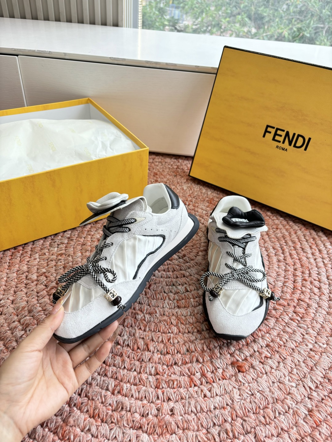 🌾G029顶级品质𝐅𝐄𝐍𝐃𝐈｜26春夏新款Wave Pulsea魔术贴德训阿甘鞋把春天穿在脚上立体花朵装