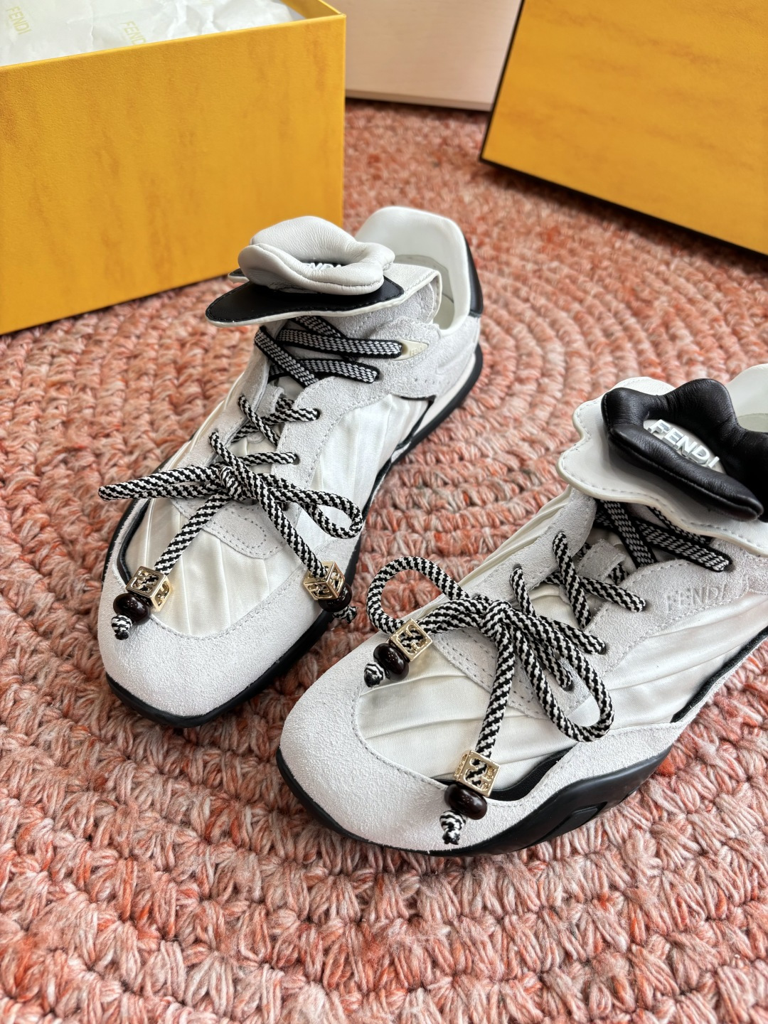 🌾G029顶级品质𝐅𝐄𝐍𝐃𝐈｜26春夏新款Wave Pulsea魔术贴德训阿甘鞋把春天穿在脚上立体花朵装