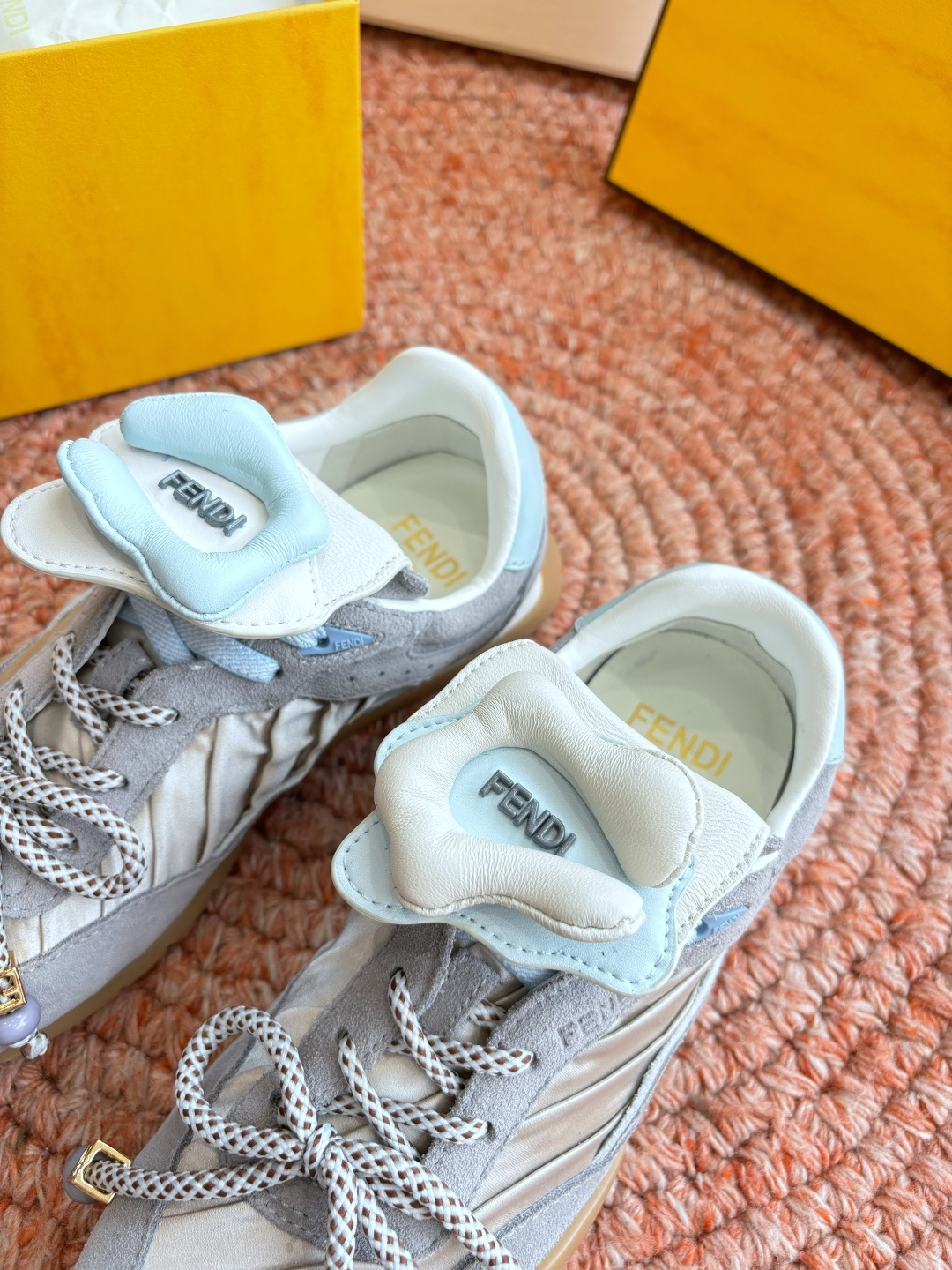 🌾G029顶级品质𝐅𝐄𝐍𝐃𝐈｜26春夏新款Wave Pulsea魔术贴德训阿甘鞋把春天穿在脚上立体花朵装