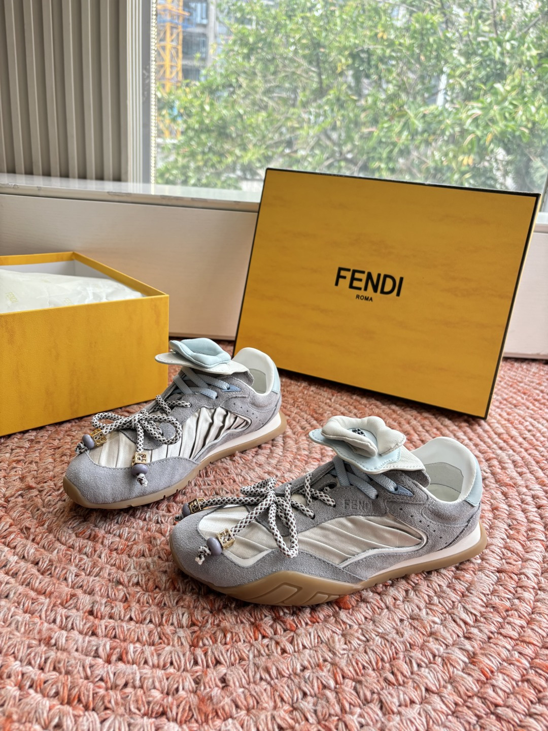 🌾G029顶级品质𝐅𝐄𝐍𝐃𝐈｜26春夏新款Wave Pulsea魔术贴德训阿甘鞋把春天穿在脚上立体花朵装