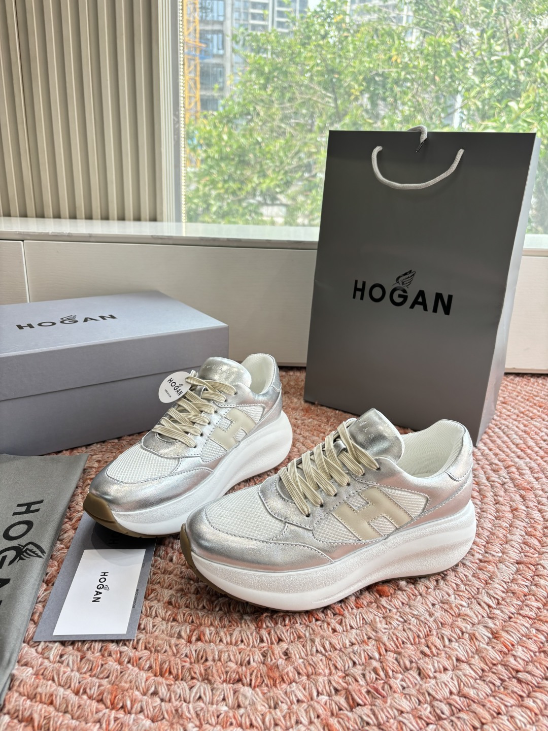 🌾G398HOGAN霍根鞋子德训鞋26新配色这可让我怎么选呀？看迷糊了吧这波hog都很好看最喜欢还是脚感