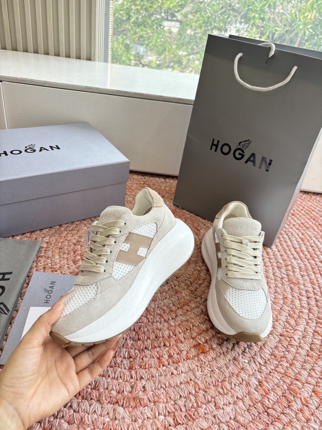 🌾G398HOGAN霍根鞋子德训鞋26新配色这可让我怎么选呀？看迷糊了吧这波hog都很好看最喜欢还是脚感
