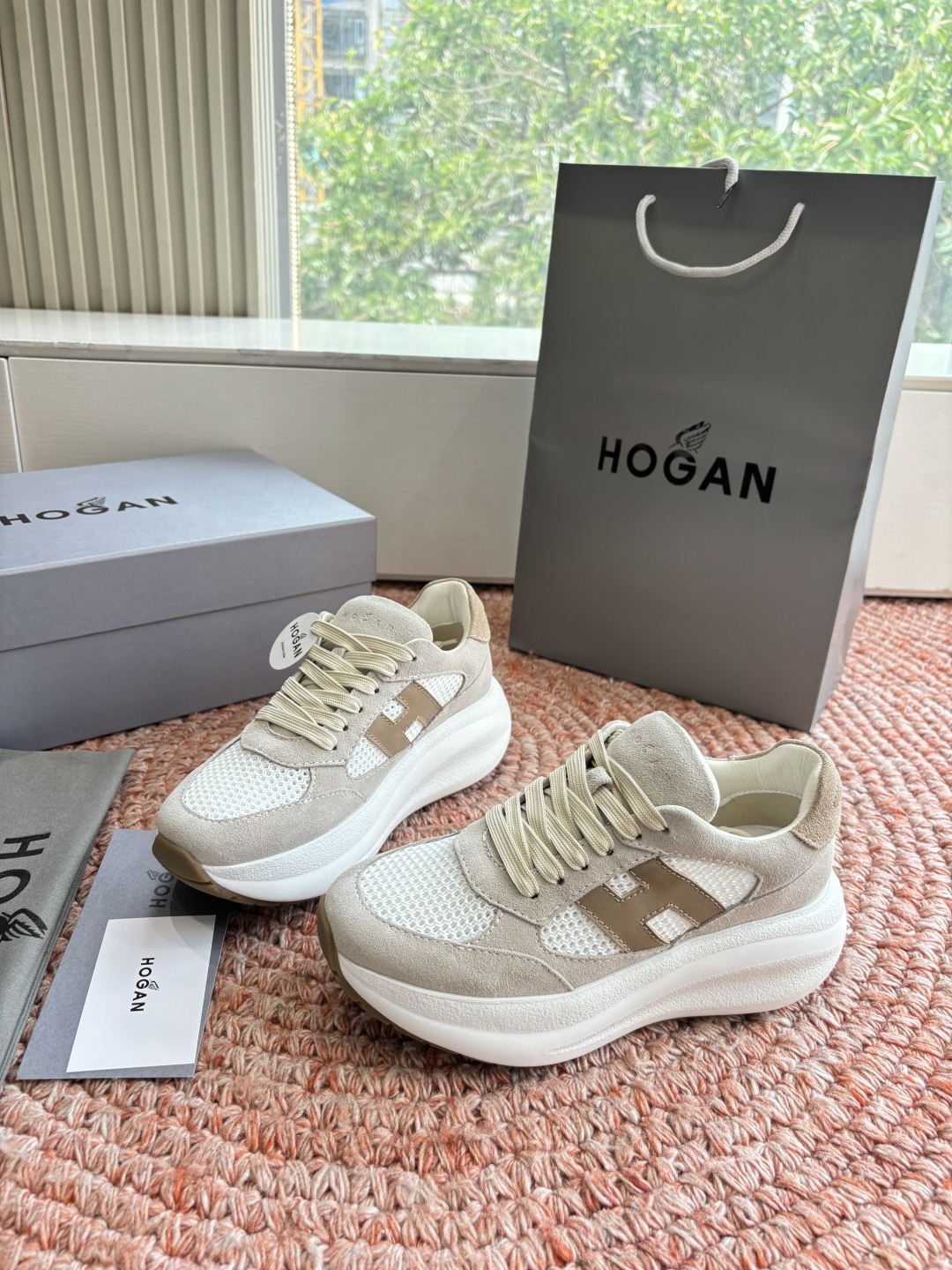 🌾G398HOGAN霍根鞋子德训鞋26新配色这可让我怎么选呀？看迷糊了吧这波hog都很好看最喜欢还是脚感