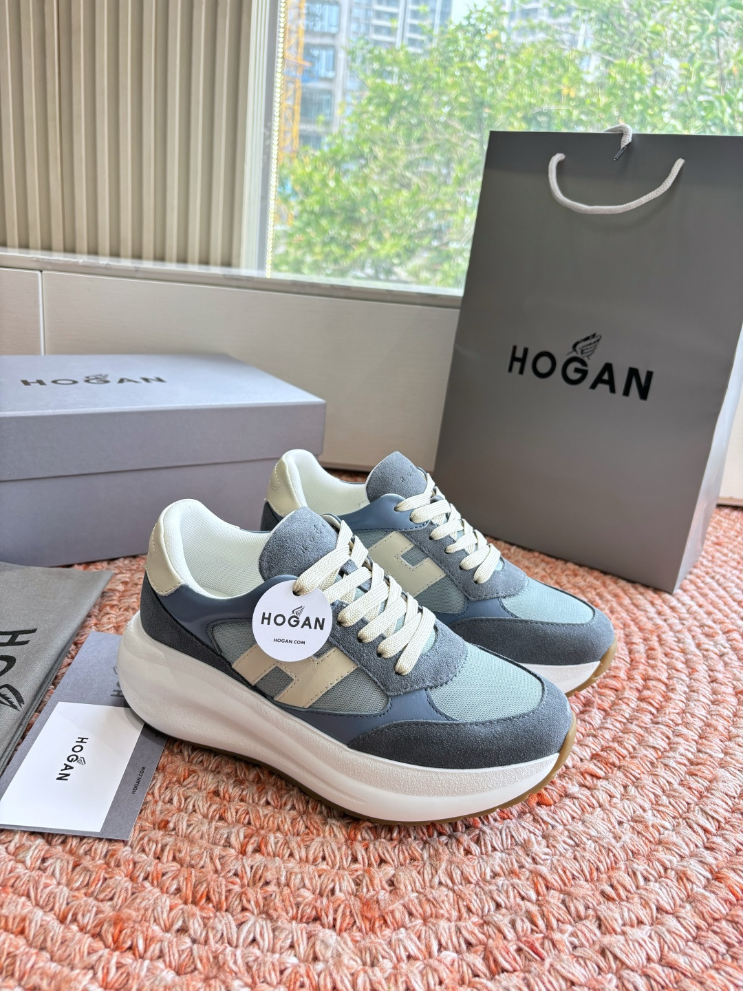 🌾G398HOGAN霍根鞋子德训鞋26新配色这可让我怎么选呀？看迷糊了吧这波hog都很好看最喜欢还是脚感