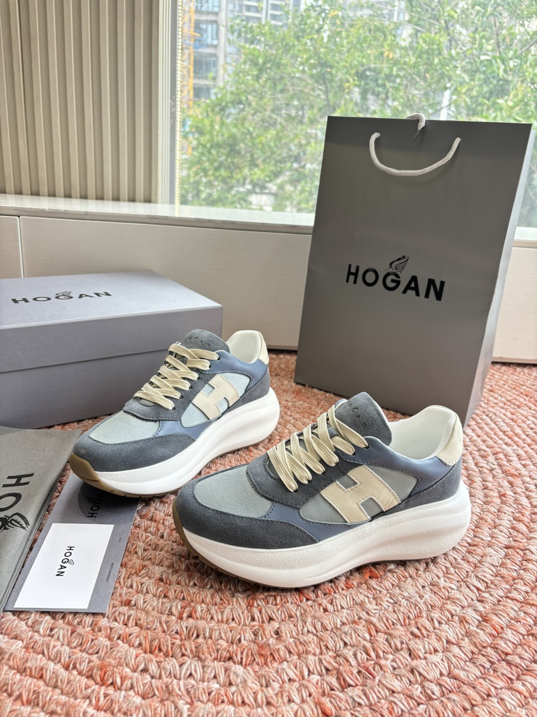 🌾G398HOGAN霍根鞋子德训鞋26新配色这可让我怎么选呀？看迷糊了吧这波hog都很好看最喜欢还是脚感