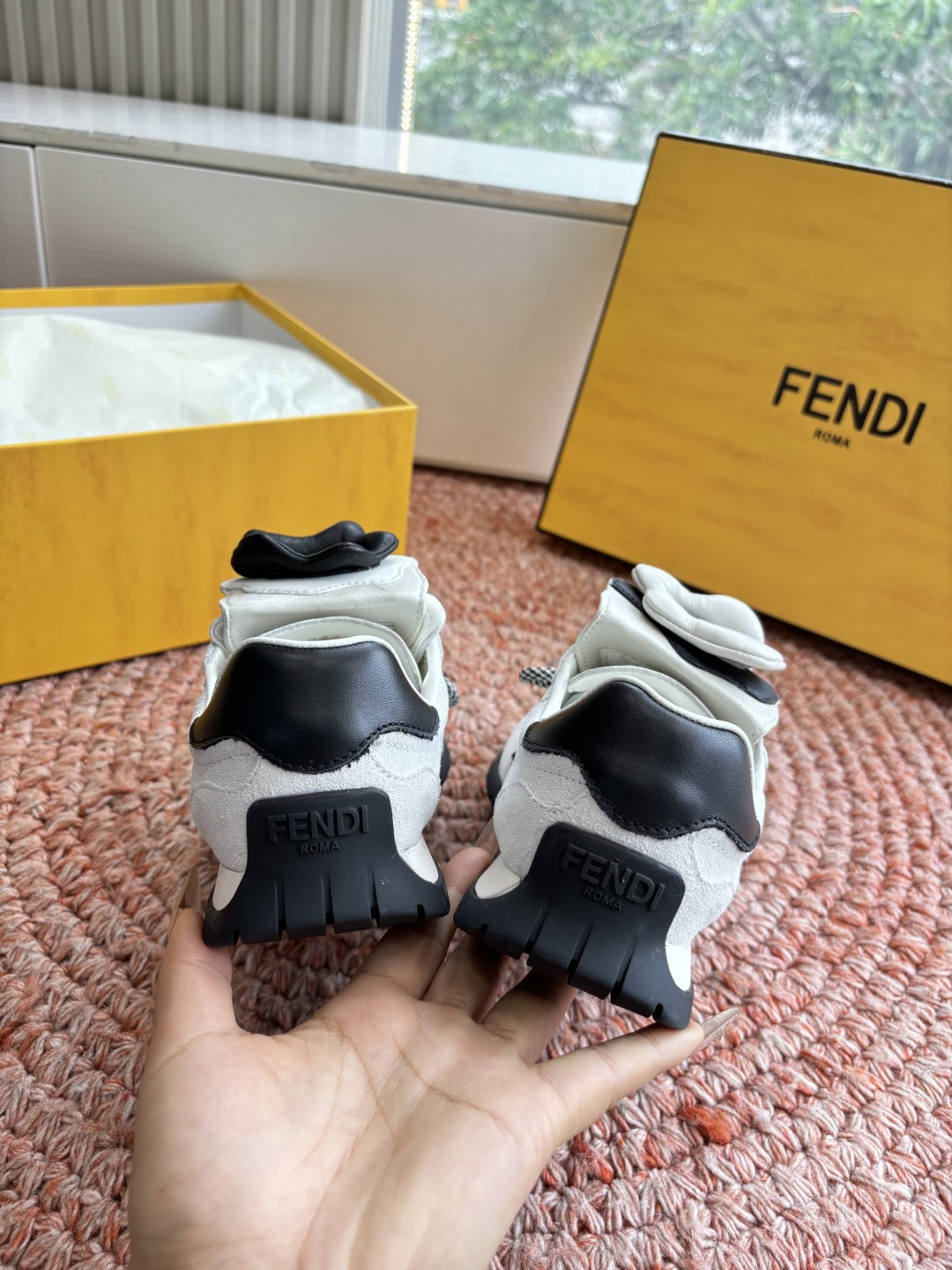 🌾G029顶级品质𝐅𝐄𝐍𝐃𝐈｜26春夏新款Wave Pulsea魔术贴德训阿甘鞋把春天穿在脚上立体花朵装