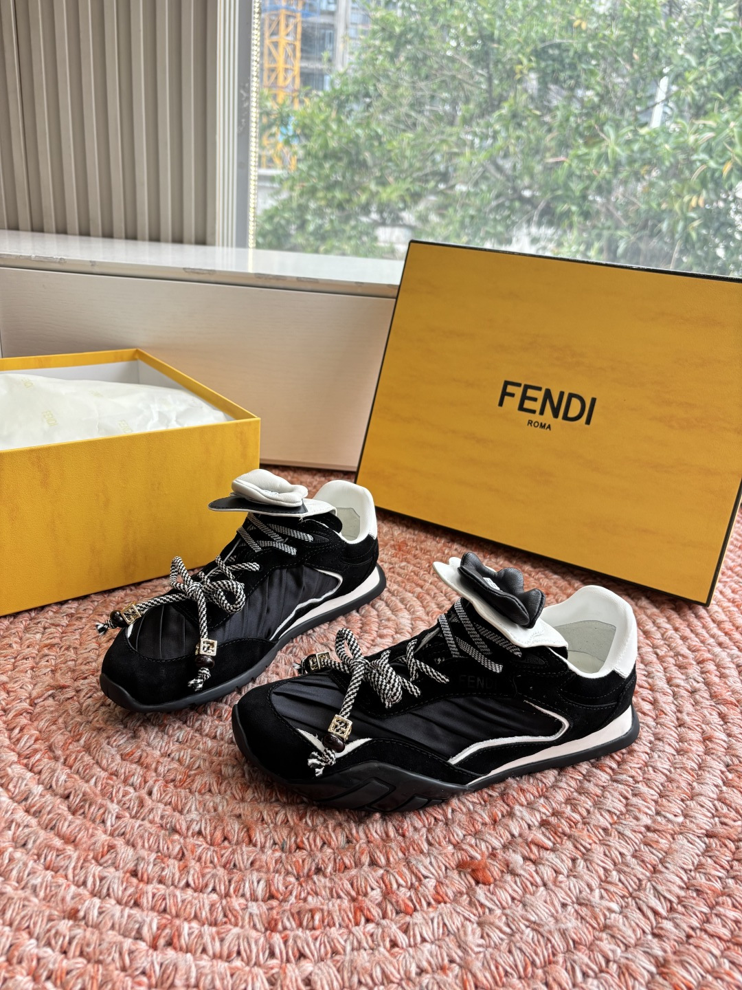 🌾G029顶级品质𝐅𝐄𝐍𝐃𝐈｜26春夏新款Wave Pulsea魔术贴德训阿甘鞋把春天穿在脚上立体花朵装