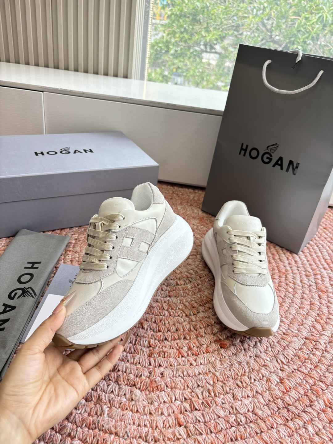 🌾G398HOGAN霍根鞋子德训鞋26新配色这可让我怎么选呀？看迷糊了吧这波hog都很好看最喜欢还是脚感