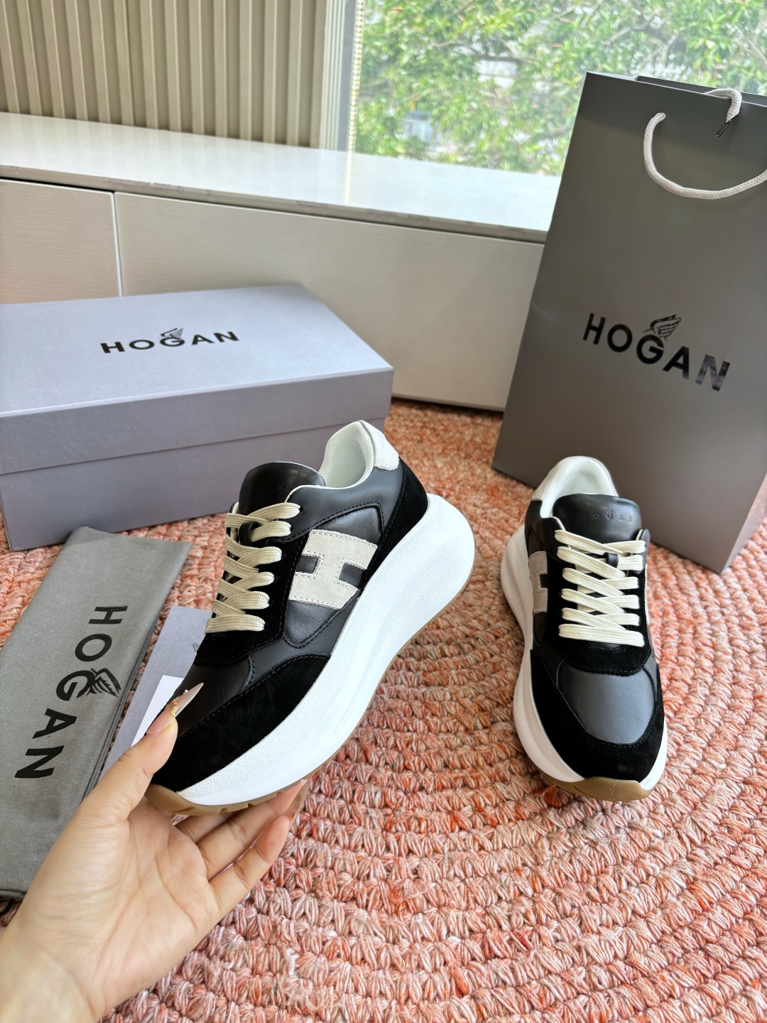 🌾G398HOGAN霍根鞋子德训鞋26新配色这可让我怎么选呀？看迷糊了吧这波hog都很好看最喜欢还是脚感