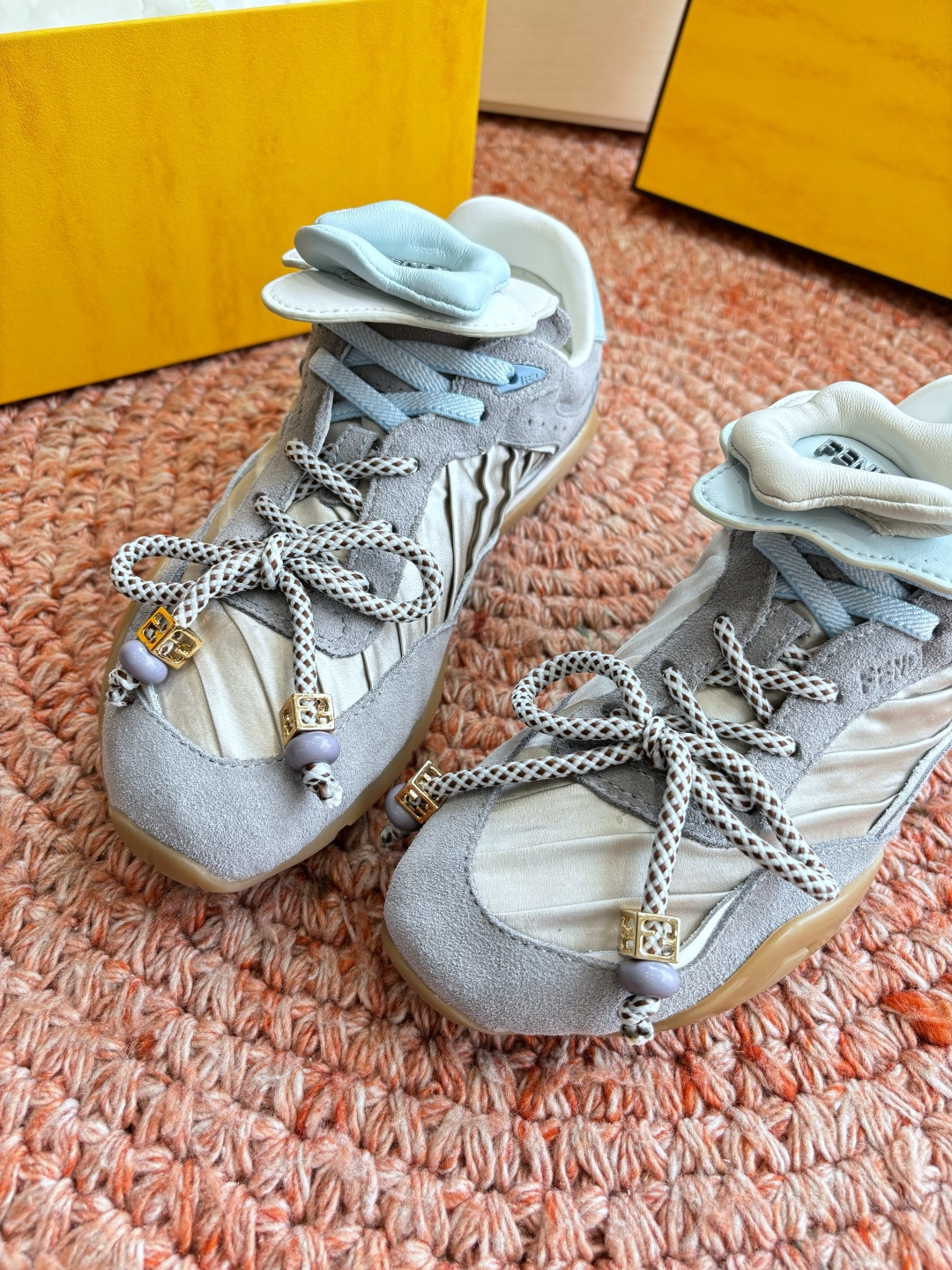 🌾G029顶级品质𝐅𝐄𝐍𝐃𝐈｜26春夏新款Wave Pulsea魔术贴德训阿甘鞋把春天穿在脚上立体花朵装