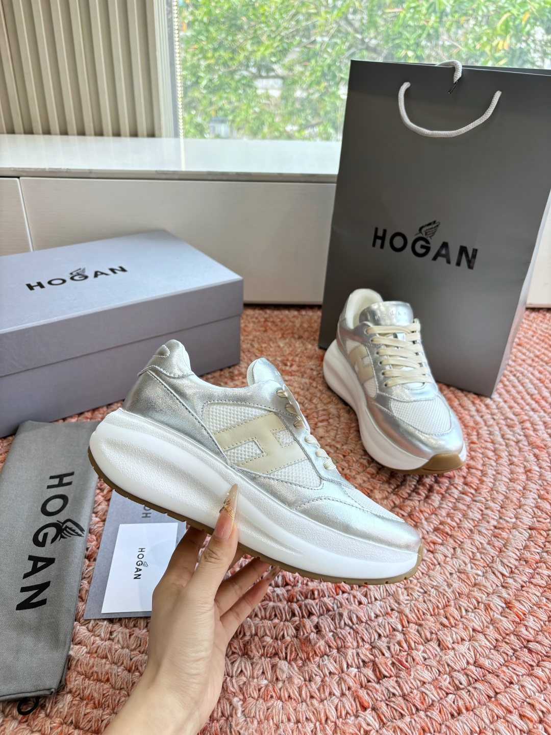 🌾G398HOGAN霍根鞋子德训鞋26新配色这可让我怎么选呀？看迷糊了吧这波hog都很好看最喜欢还是脚感