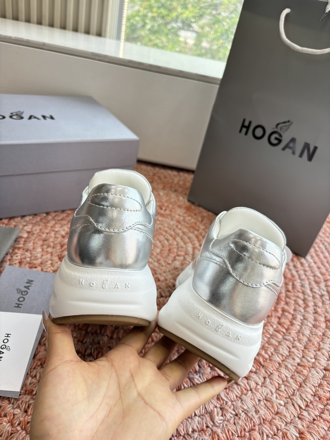 🌾G398HOGAN霍根鞋子德训鞋26新配色这可让我怎么选呀？看迷糊了吧这波hog都很好看最喜欢还是脚感
