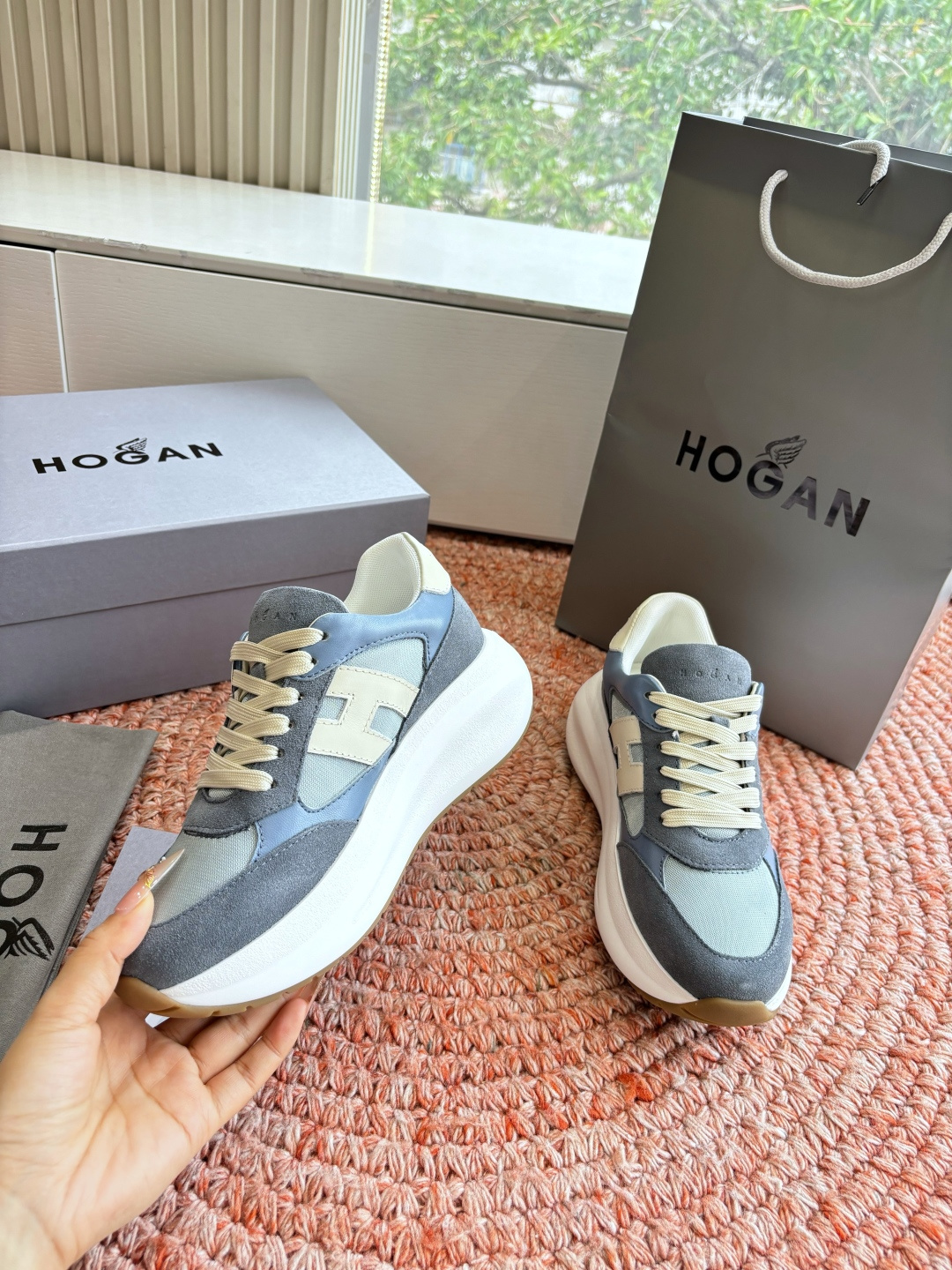 🌾G398HOGAN霍根鞋子德训鞋26新配色这可让我怎么选呀？看迷糊了吧这波hog都很好看最喜欢还是脚感
